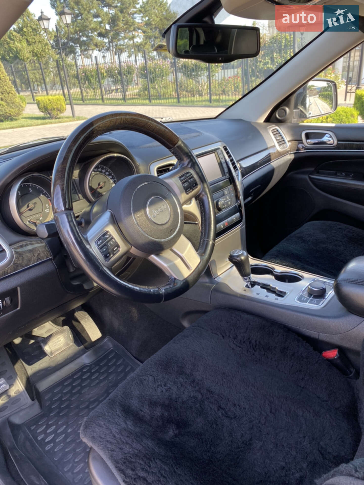 Jeep Grand Cherokee 2011 VIN 1C4RJFCM6CC101603 фото оголошення 20 з 21