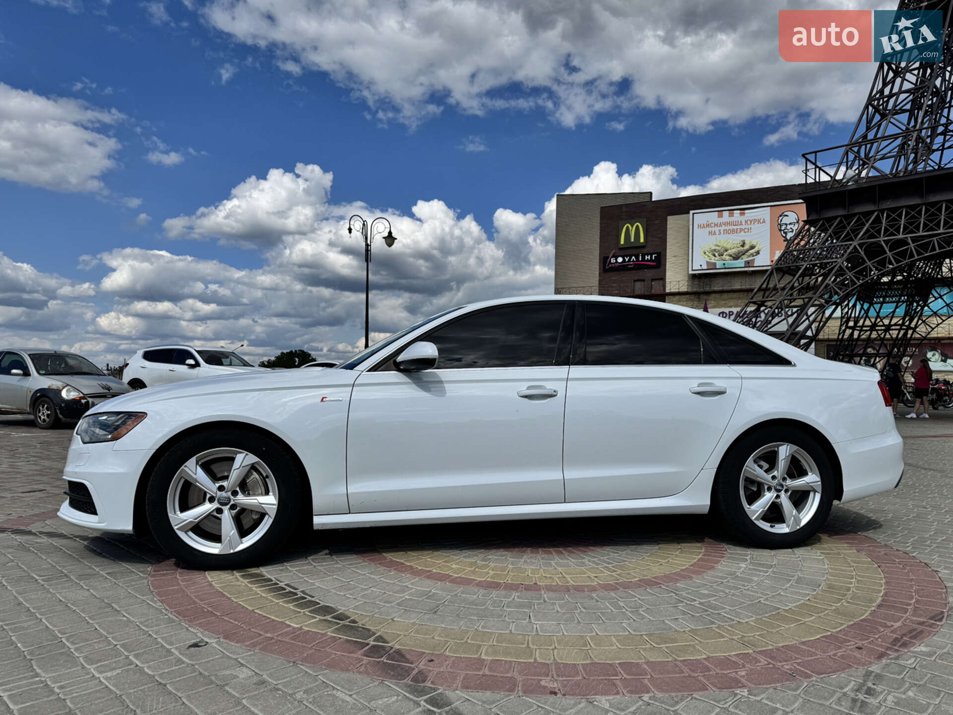 Audi A6 2014 VIN WAUHGAFC4EN122311 фото оголошення 12 з 82