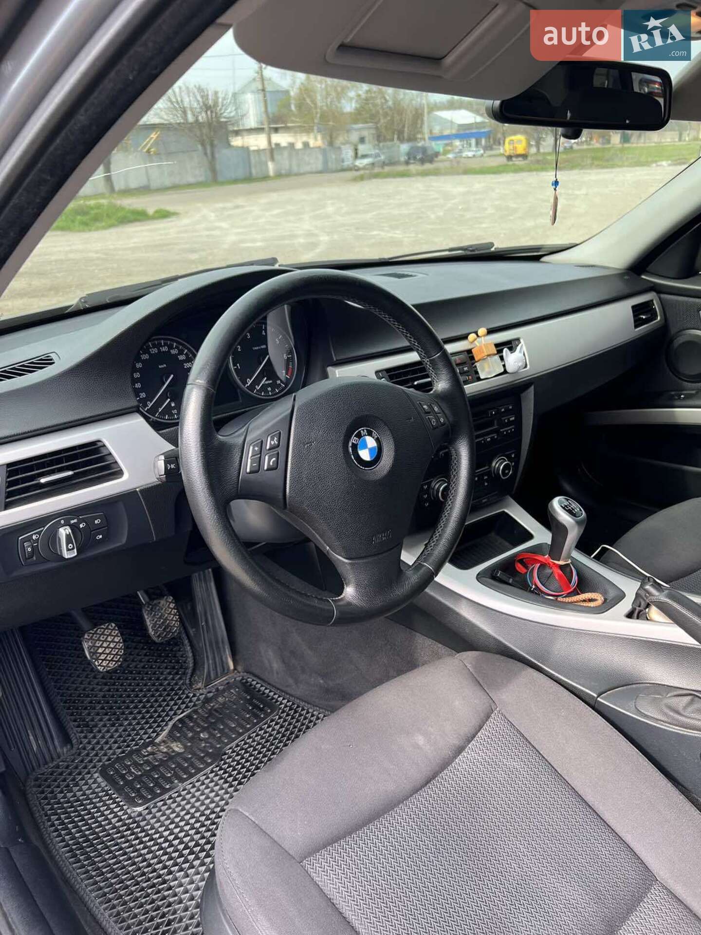 BMW 3 Series 2009 VIN WBAPF51050A428906 фото оголошення 2 з 6