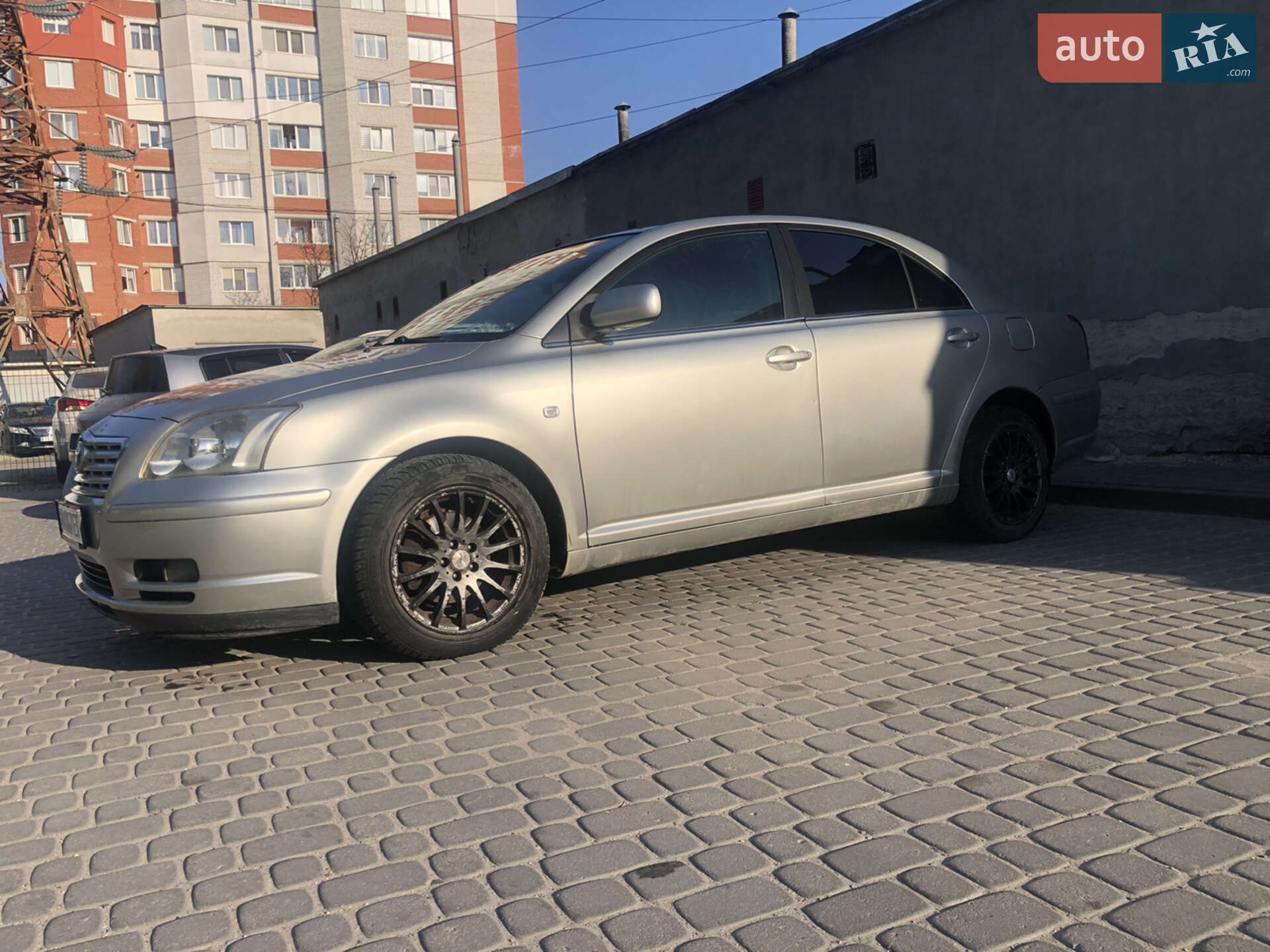 Toyota Avensis 2005 VIN SB1BR56L90E137359 фото оголошення 3 з 7