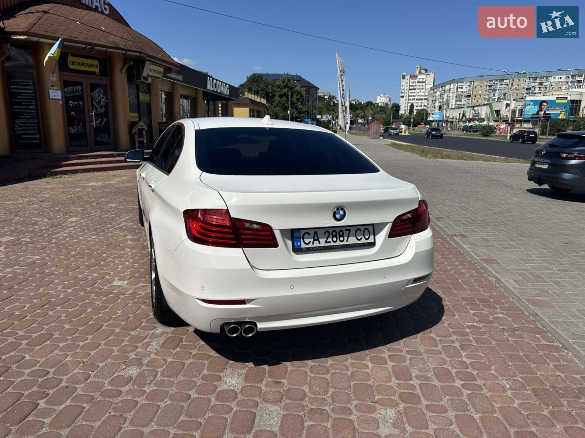 BMW 5 Series 2016 VIN WBA5A31020G368168 фото оголошення 14 з 24