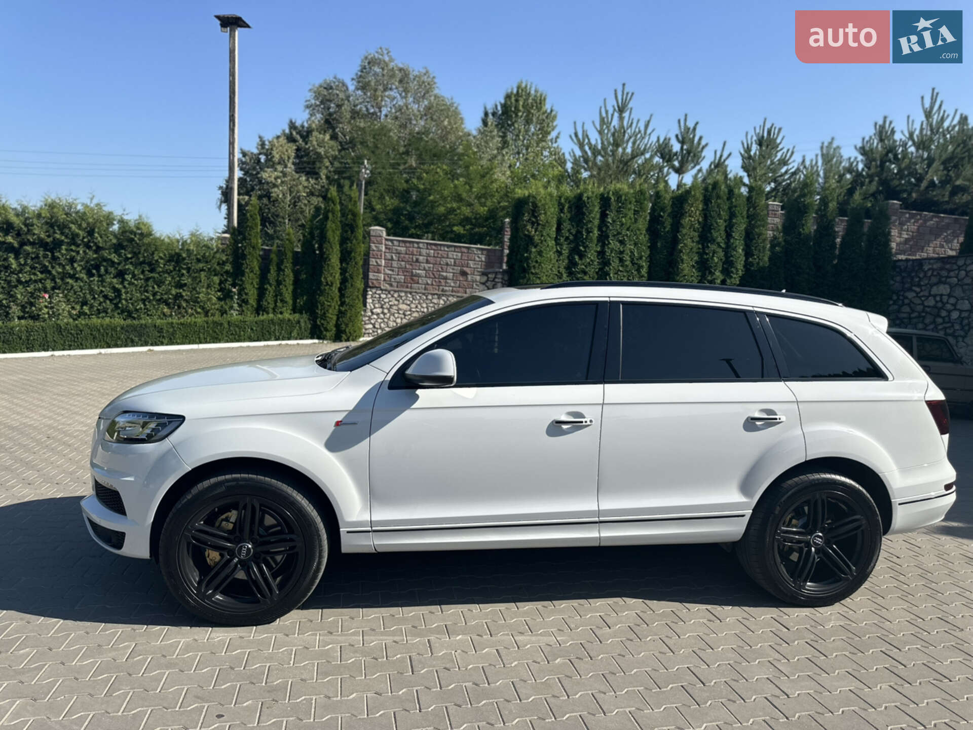 Audi Q7 2013 VIN WA1LGAFE4ED003818 фото оголошення 8 з 15