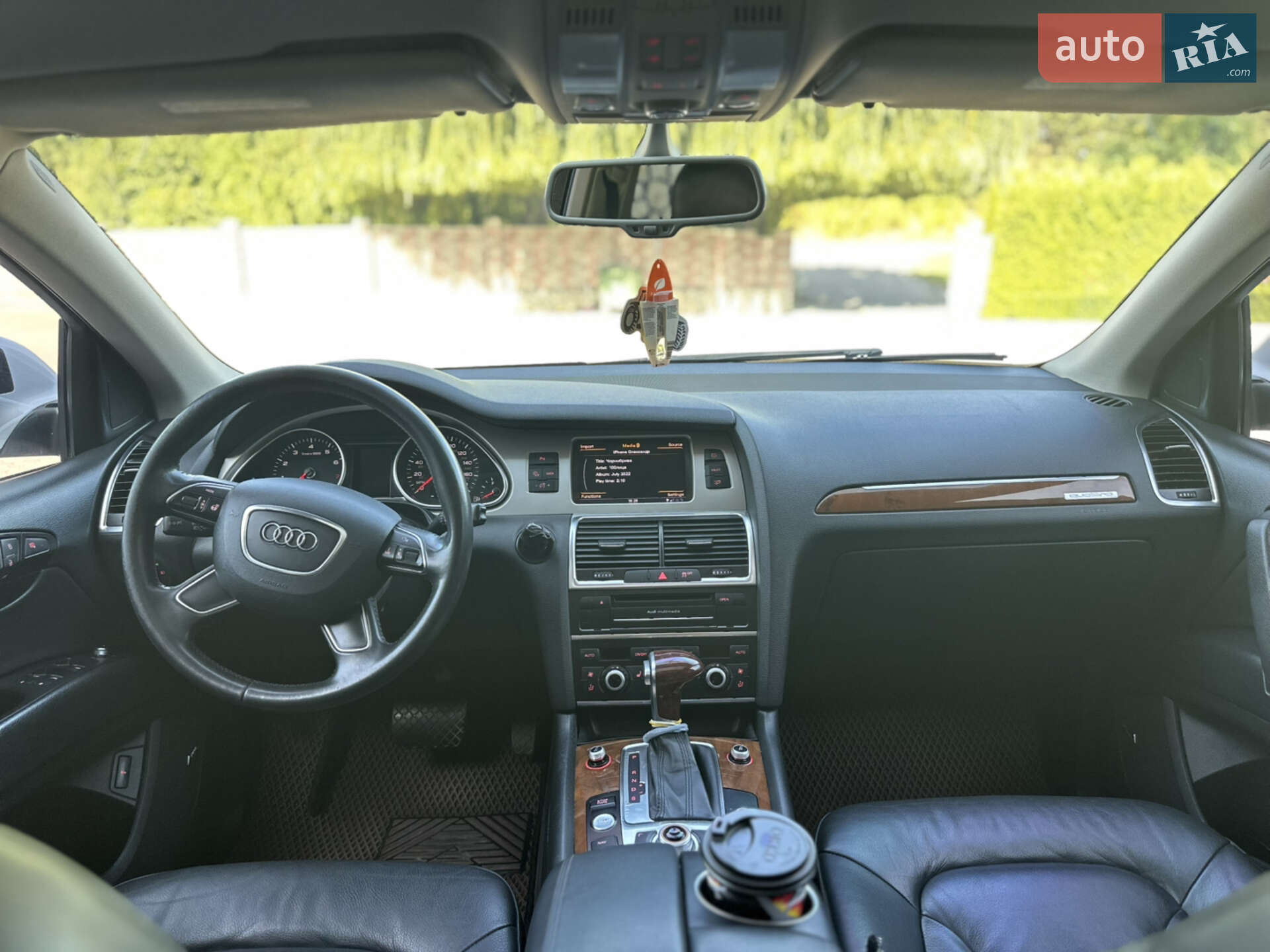 Audi Q7 2013 VIN WA1LGAFE4ED003818 фото оголошення 10 з 15