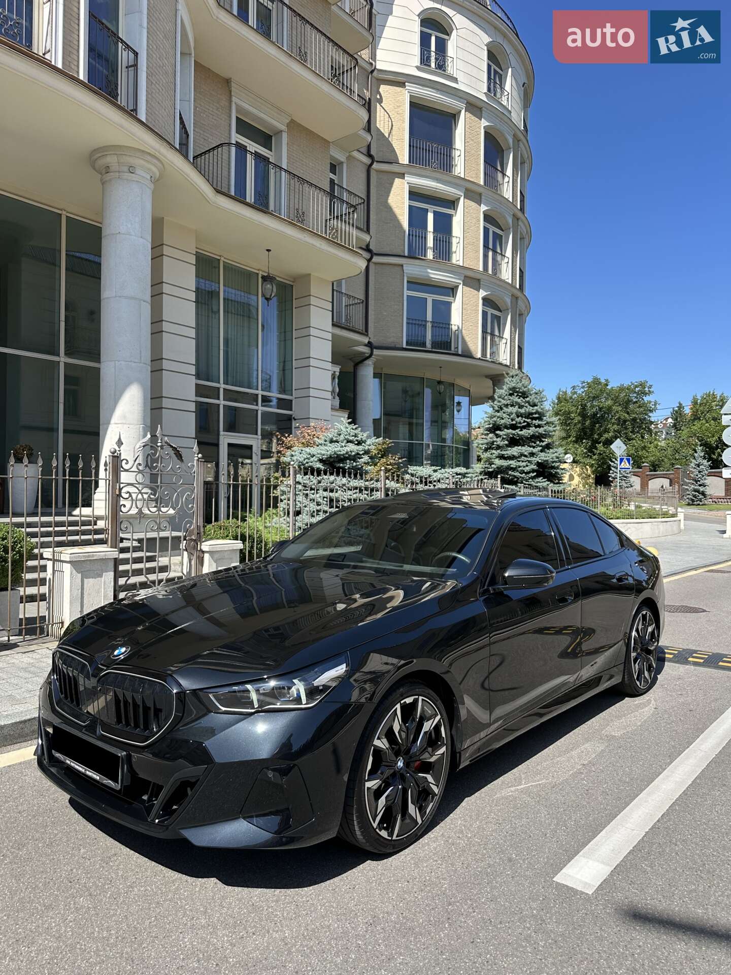 BMW 5 Series 2024 VIN WBA43FJ07RCS13515 фото оголошення 39 з 40