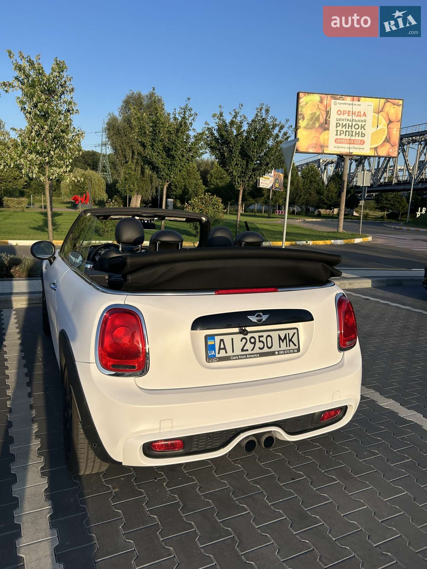 Mini Cooper 2016 VIN WMWWG9C59G3A91649 фото оголошення 3 з 14