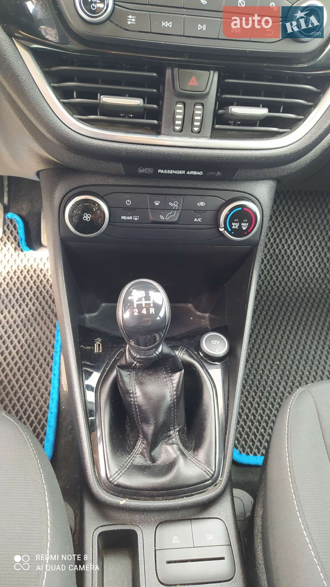 Ford Fiesta 2018 VIN WF0JXXGAHJJL48585 фото оголошення 15 з 23