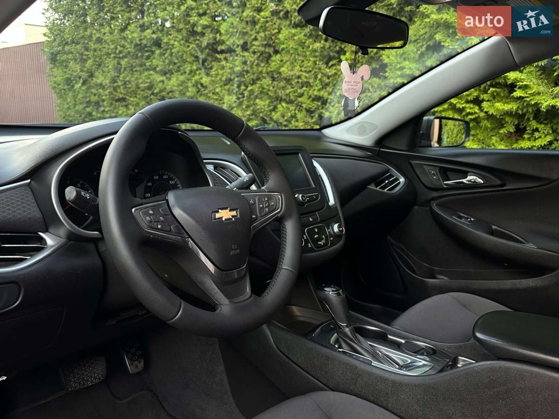 Chevrolet Malibu 2017 VIN 1G1ZC5ST4HF259031 фото оголошення 4 з 20