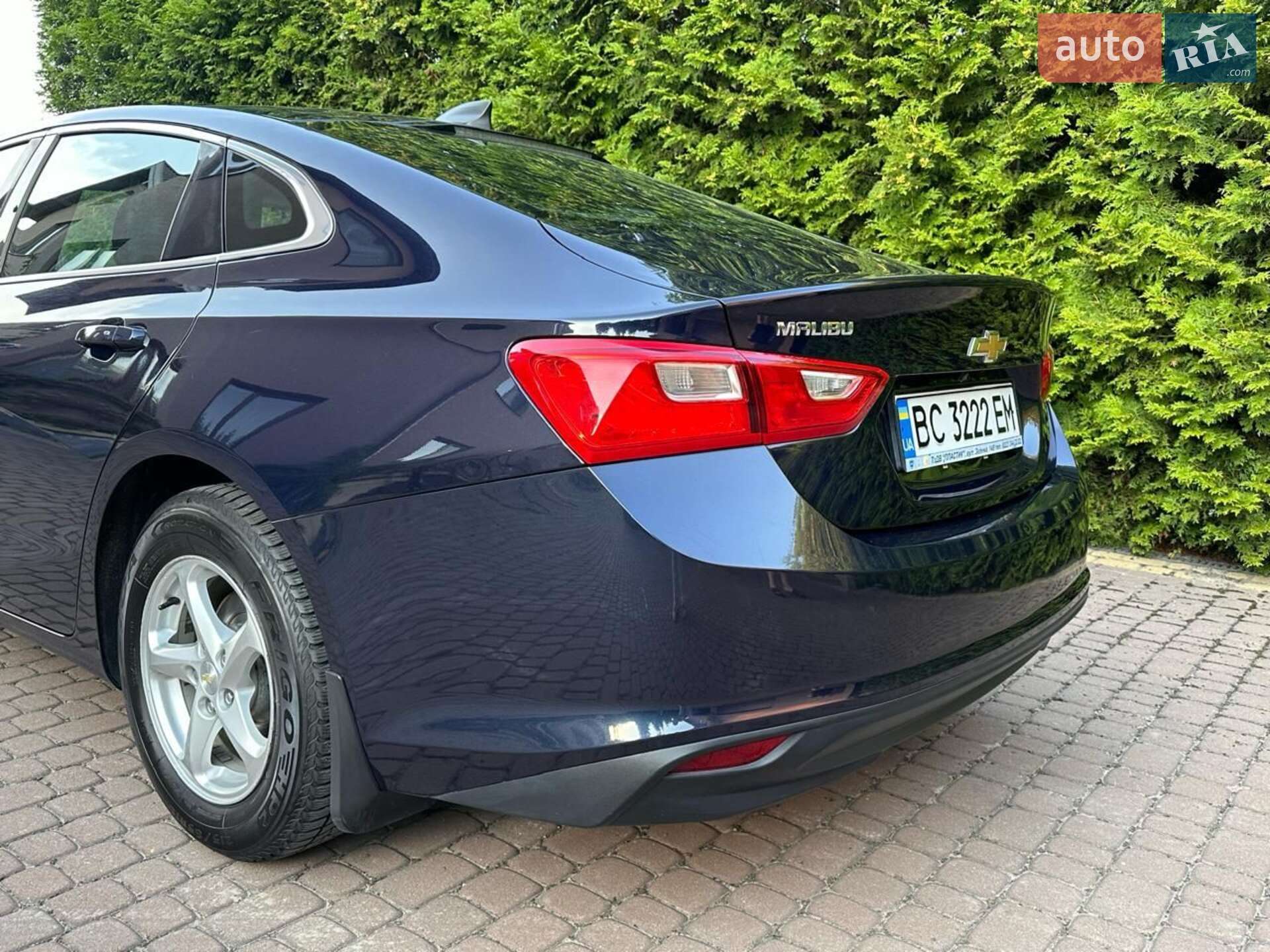 Chevrolet Malibu 2017 VIN 1G1ZC5ST4HF259031 фото оголошення 9 з 20