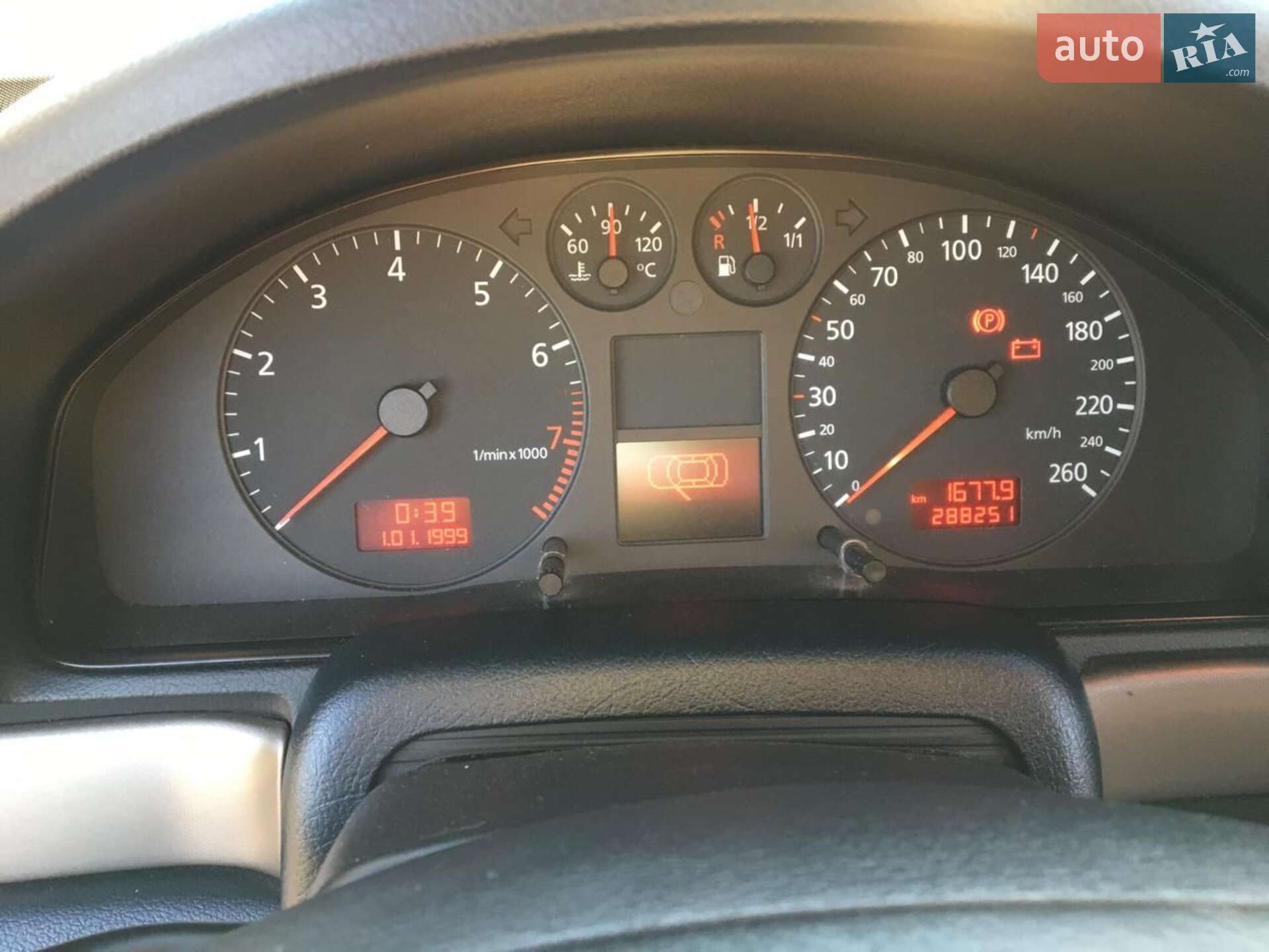 Audi A4 2000 VIN WAUZZZ8DZYA200806 фото оголошення 4 з 13
