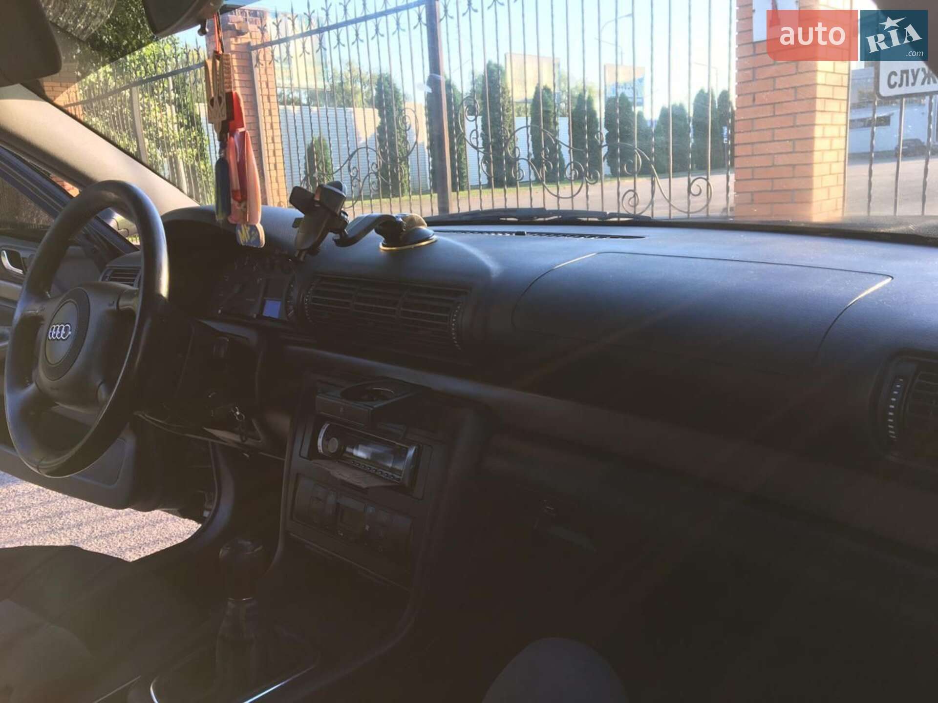 Audi A4 2000 VIN WAUZZZ8DZYA200806 фото оголошення 5 з 13