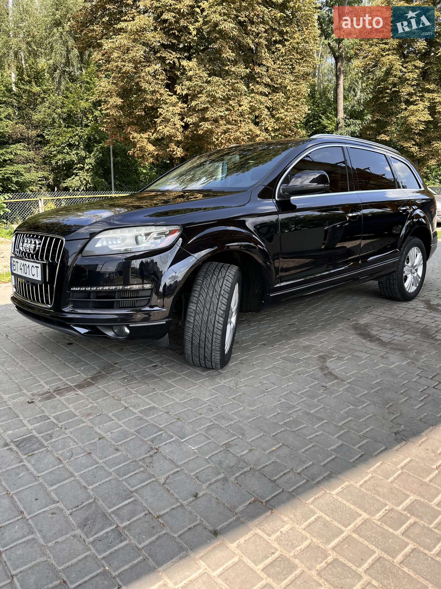 Audi Q7 2011 VIN WA1LMAFE5BD009356 фото оголошення 3 з 15