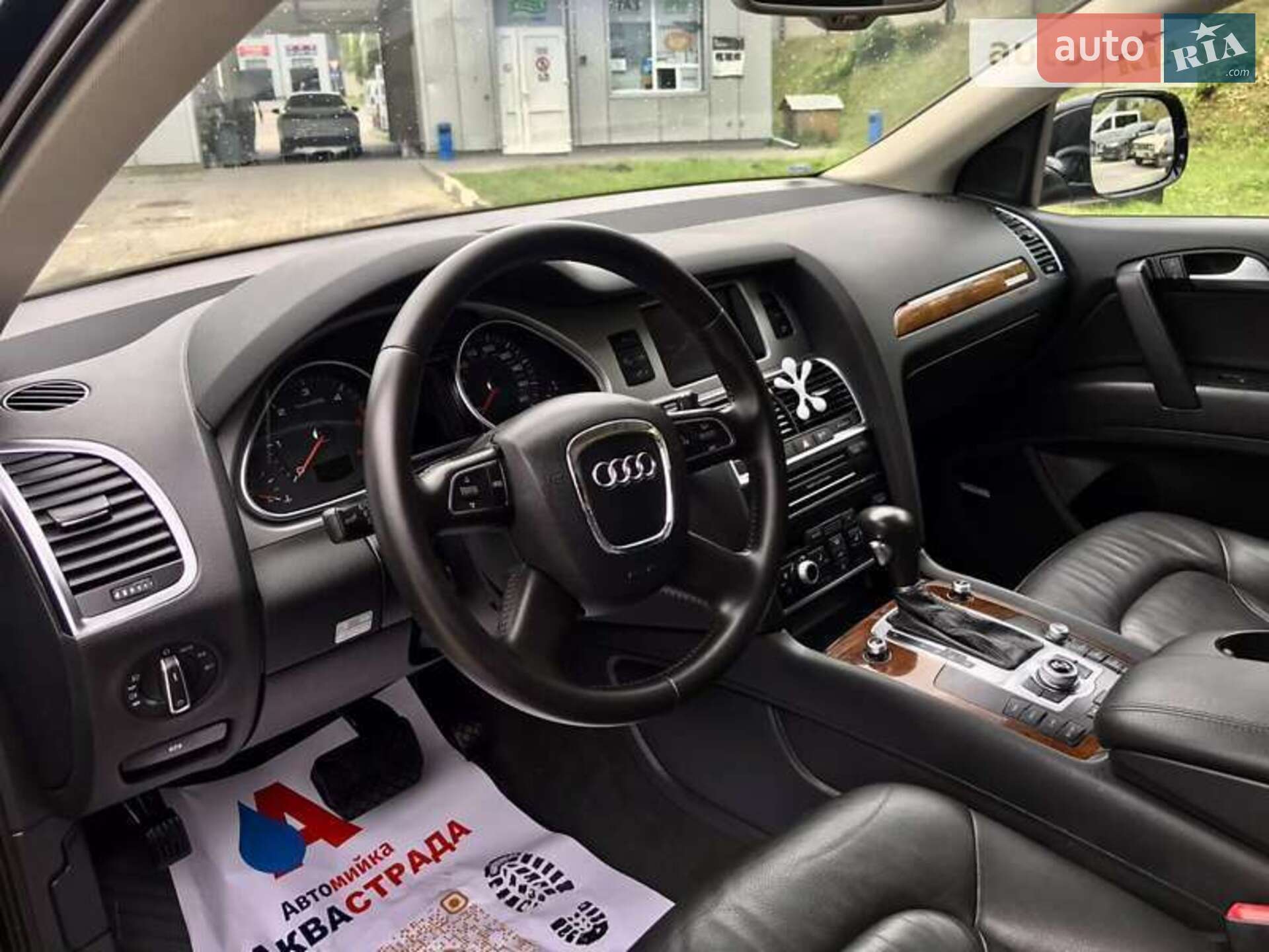 Audi Q7 2011 VIN WA1LMAFE5BD009356 фото оголошення 9 з 15