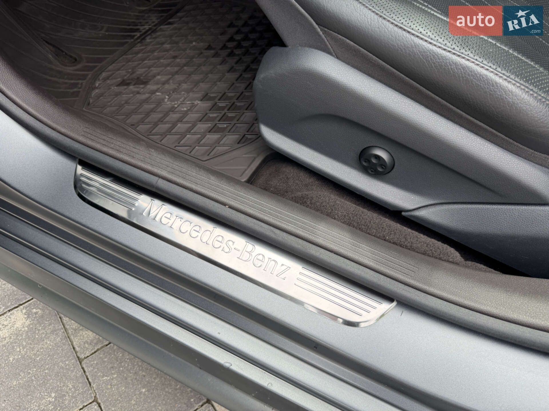 Mercedes-Benz CLS-Class 2018 VIN WDD2J5KB7KA009556 фото оголошення 32 з 58