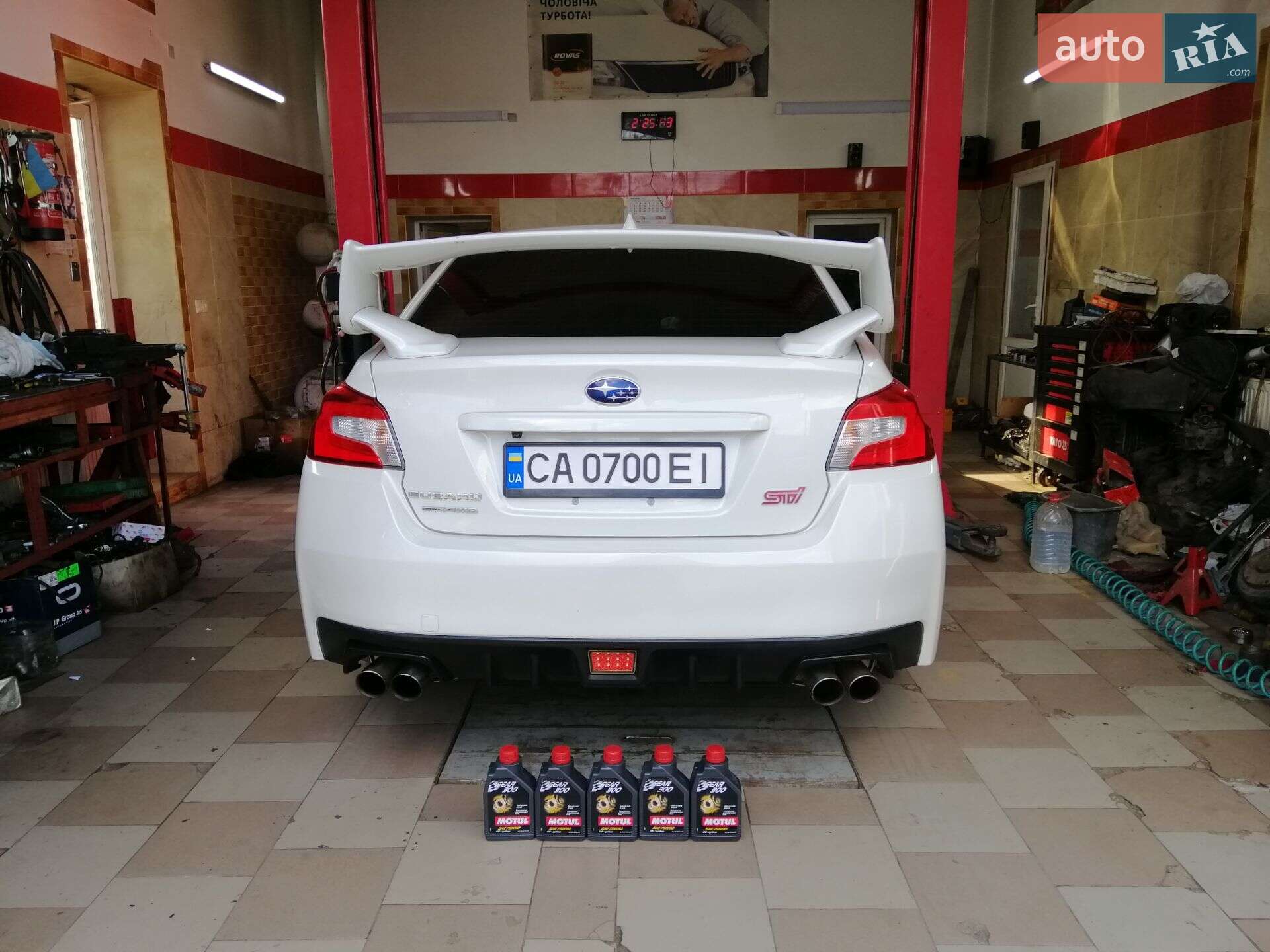 Subaru WRX STI 2015 VIN JF1VA2M60G9818501 фото оголошення 9 з 50