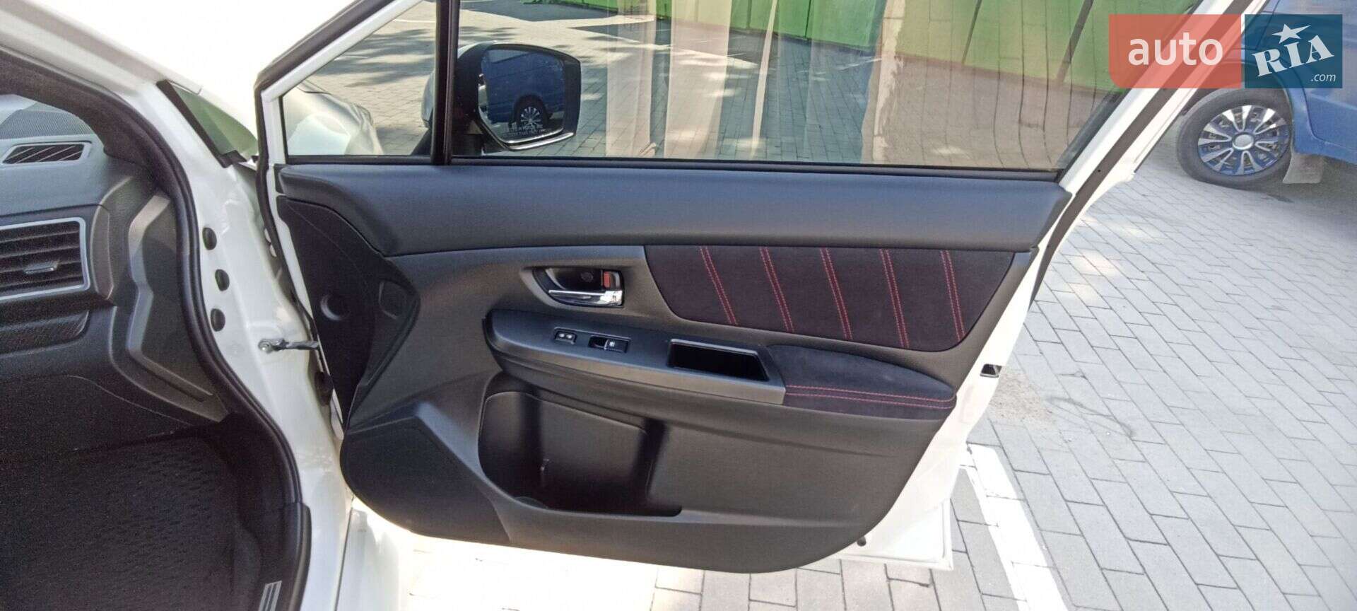 Subaru WRX STI 2015 VIN JF1VA2M60G9818501 фото оголошення 12 з 50