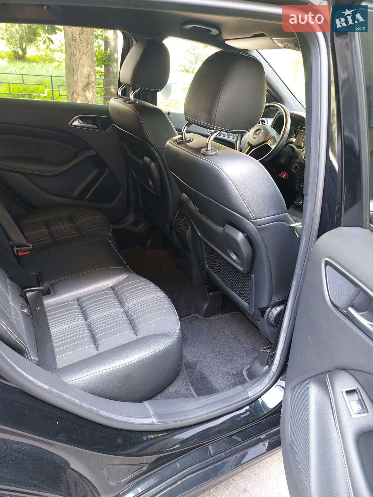 Mercedes-Benz B-Class 2014 VIN WDD2462431J274110 фото оголошення 20 з 30