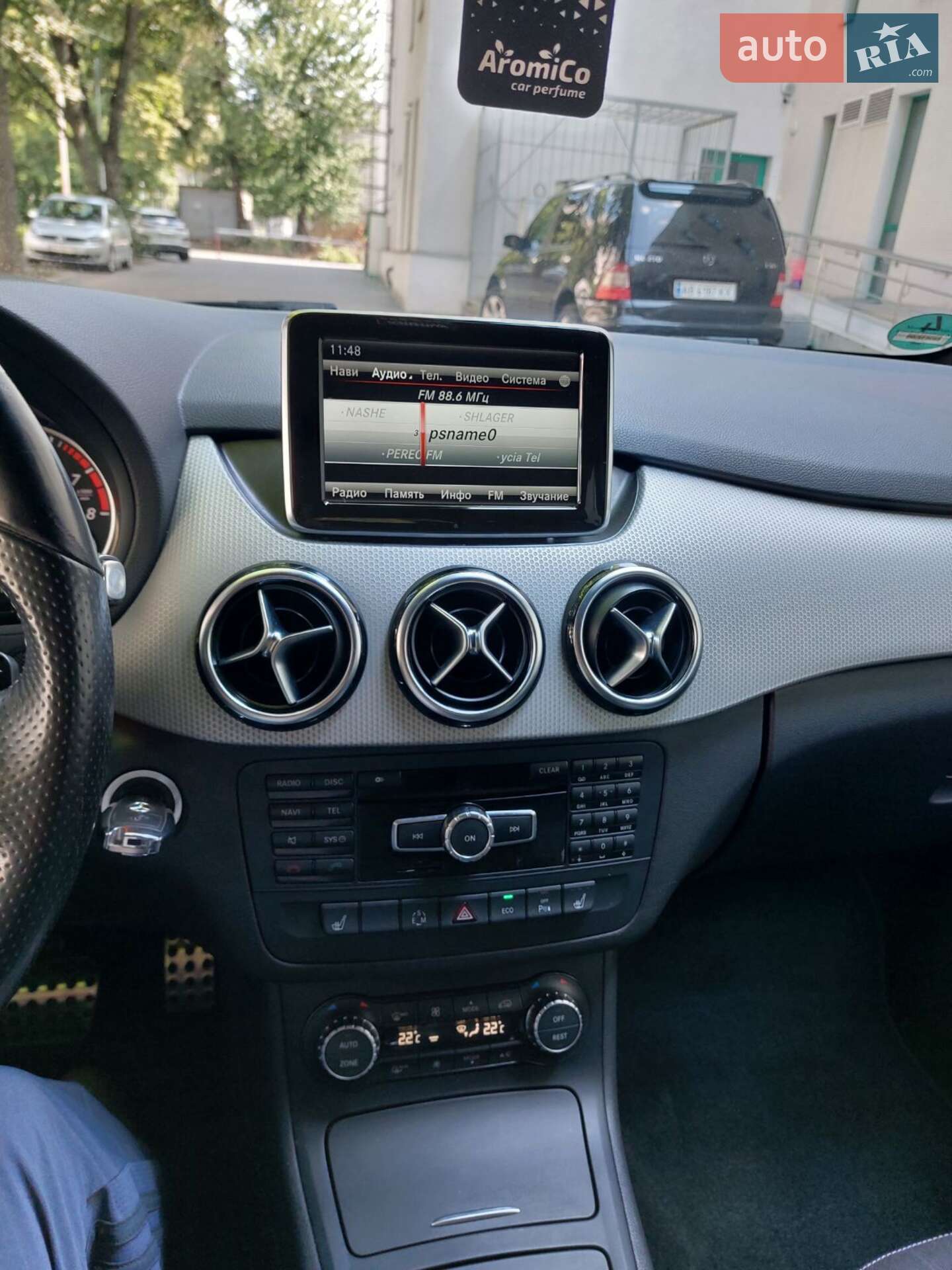 Mercedes-Benz B-Class 2014 VIN WDD2462431J274110 фото оголошення 21 з 30