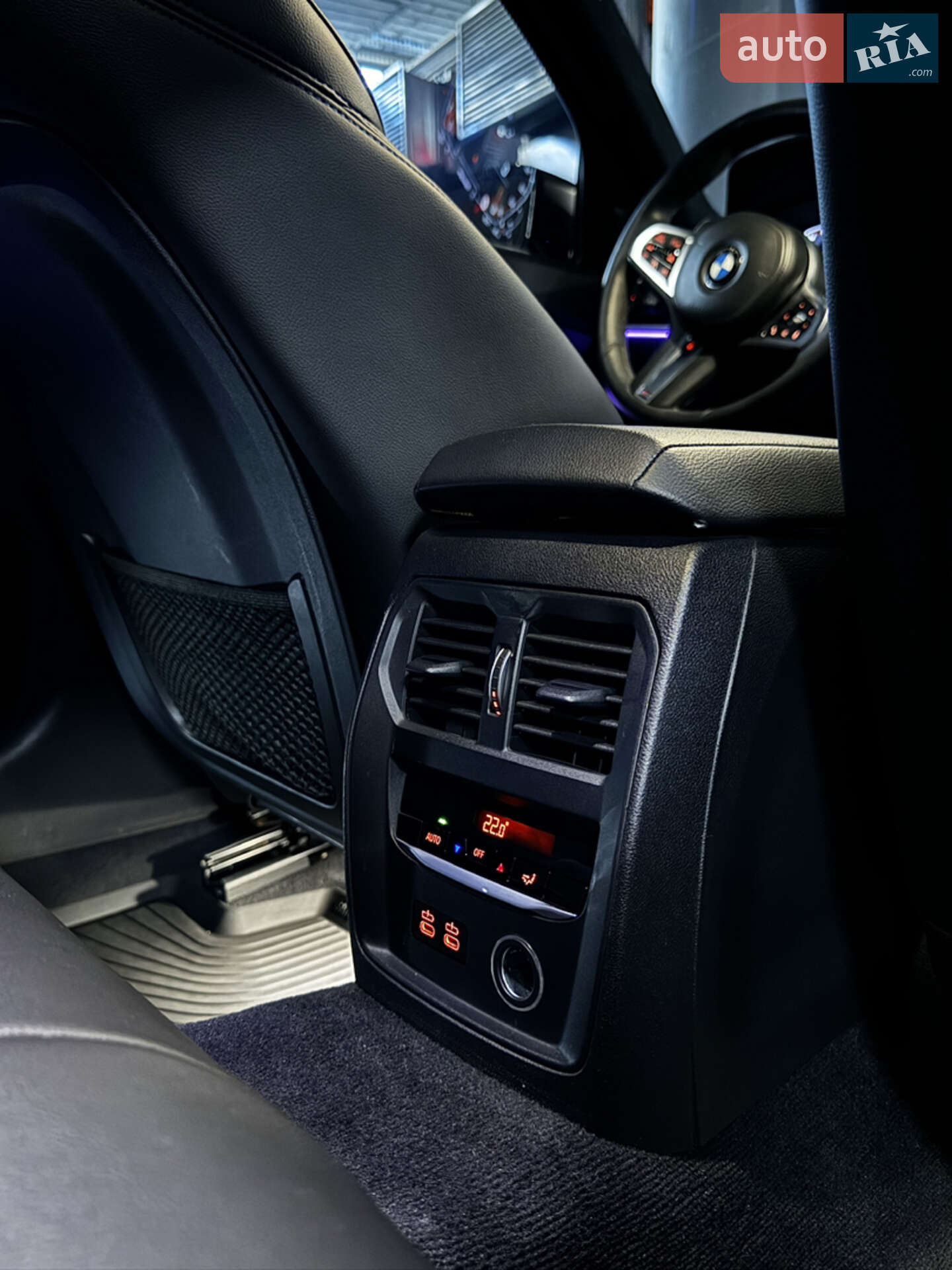 BMW 3 Series 2019 VIN WBA5U9C05LFH06263 фото оголошення 14 з 17