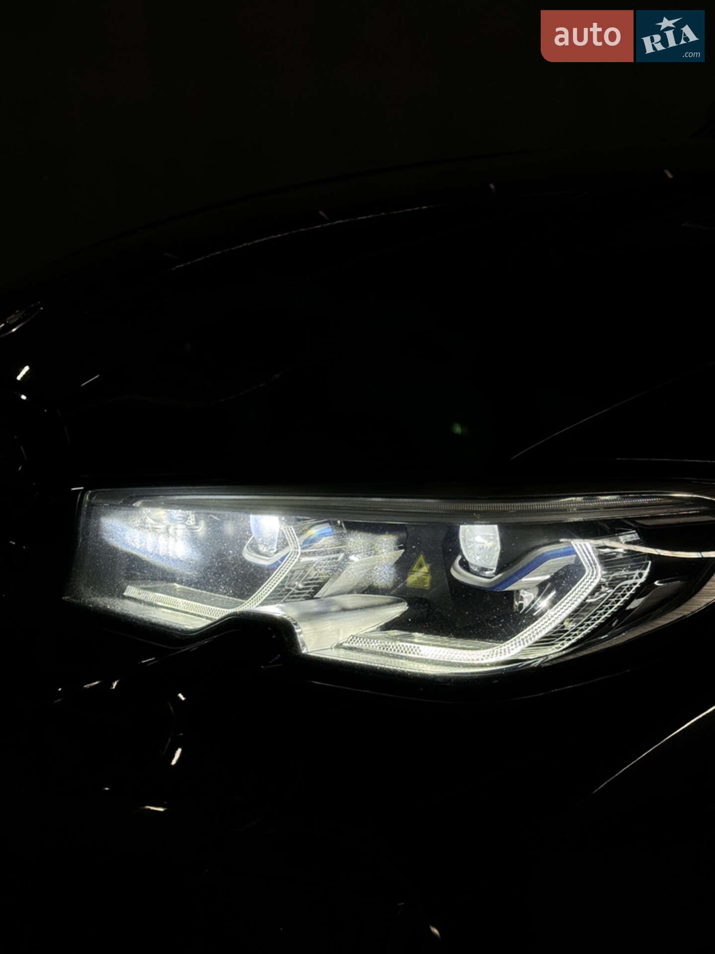 BMW 3 Series 2019 VIN WBA5U9C05LFH06263 фото оголошення 16 з 17