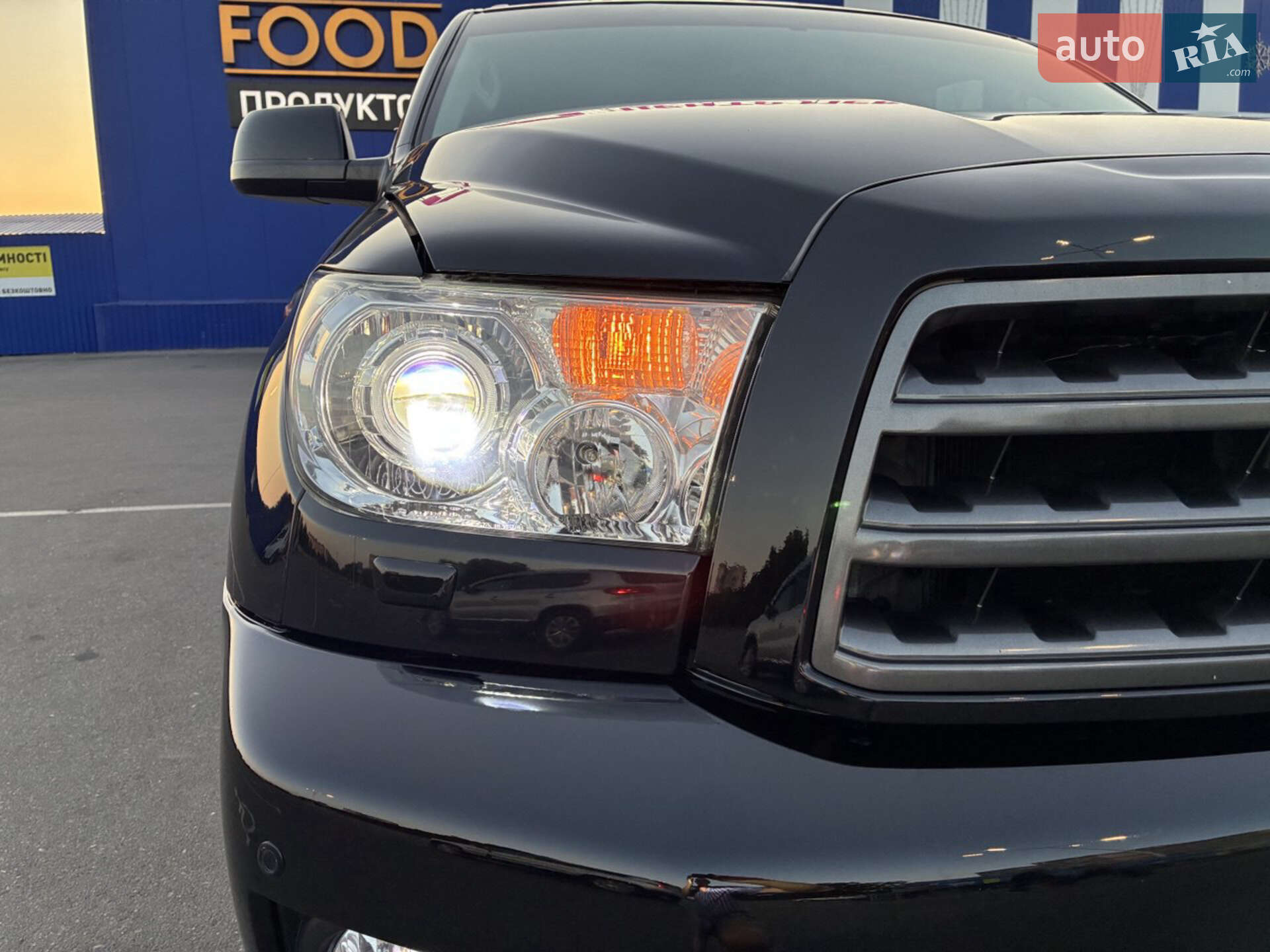 Toyota Sequoia 2014 VIN 5TDZY5G15ES053597 фото оголошення 8 з 68