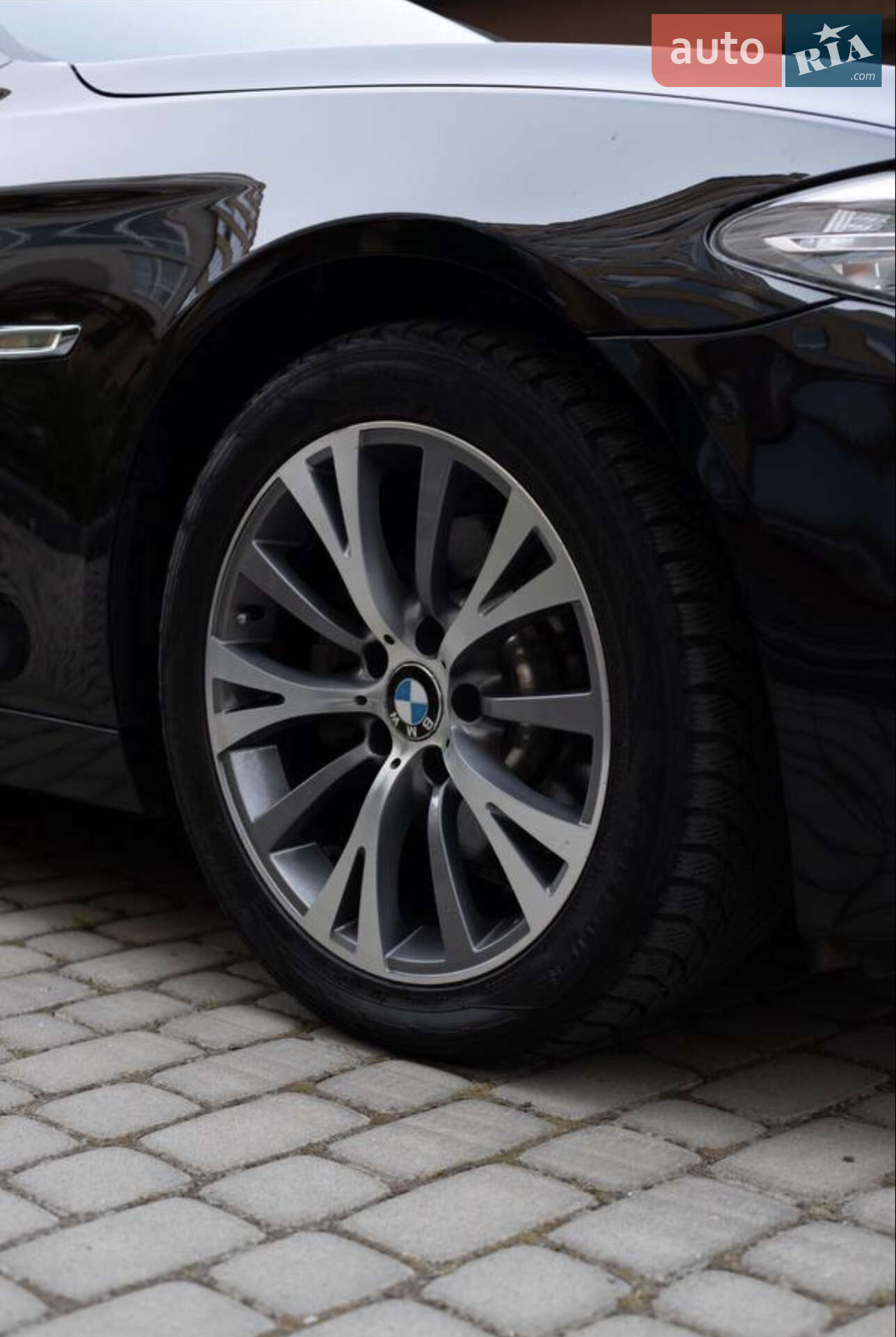 BMW 5 Series 2014 VIN WBA5A7C5XED616661 фото оголошення 3 з 7