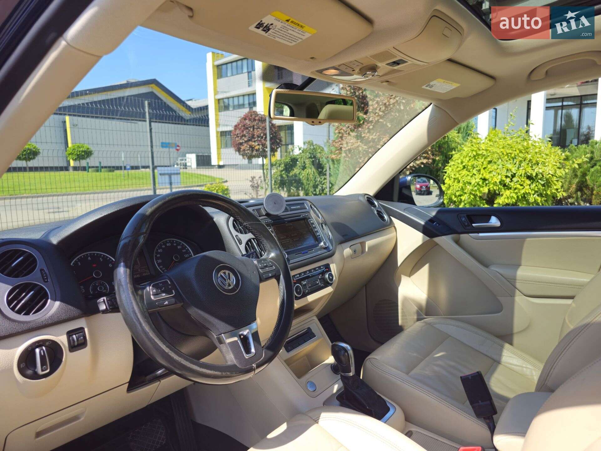 Volkswagen Tiguan 2011 VIN WVGAV7AXXCW528443 фото оголошення 21 з 41