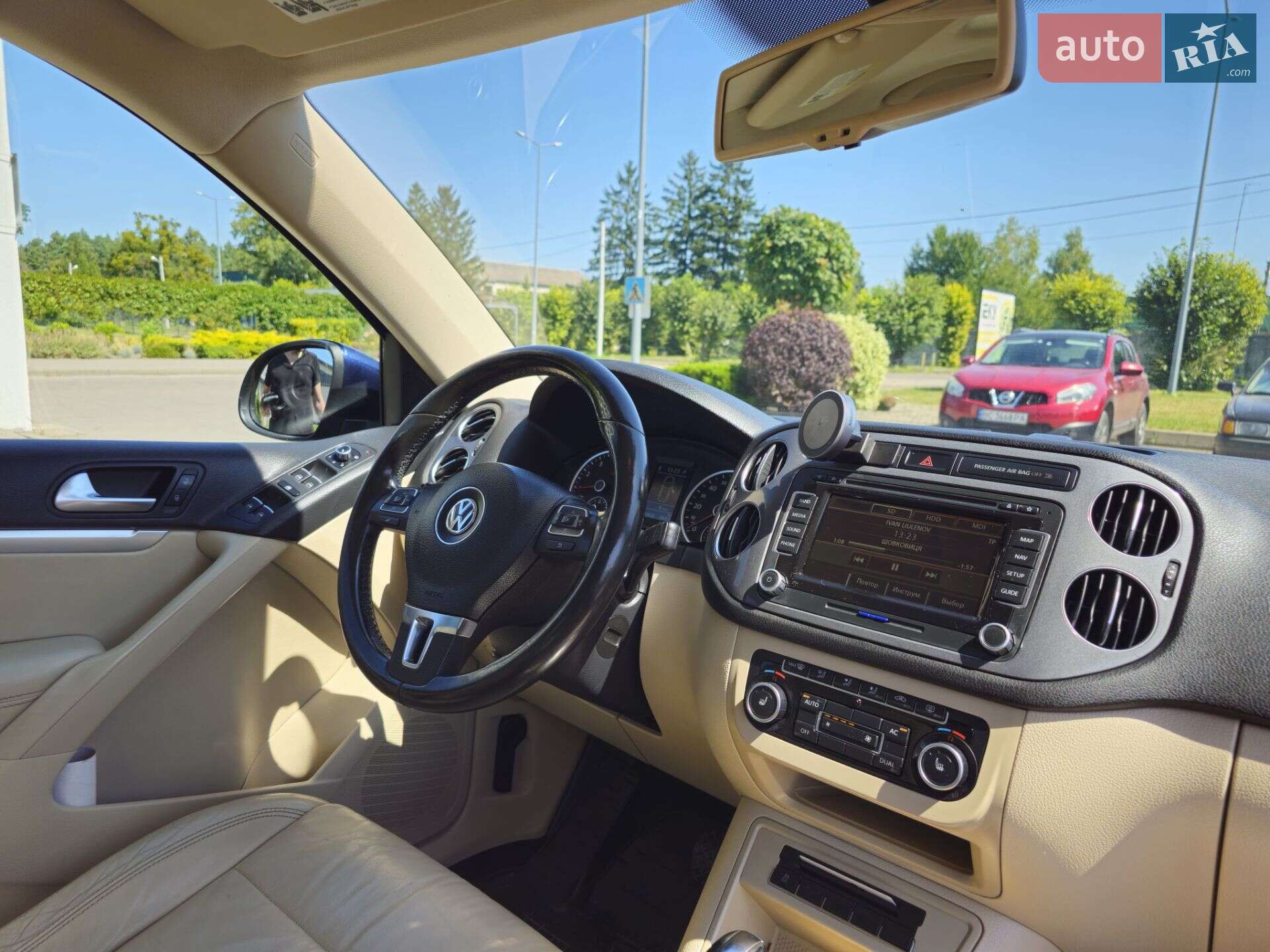 Volkswagen Tiguan 2011 VIN WVGAV7AXXCW528443 фото оголошення 36 з 41