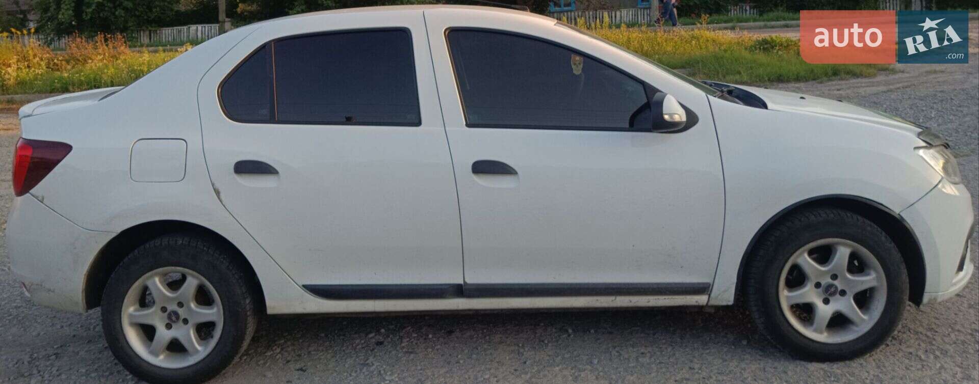 Renault Logan 2017 VIN VF14SRCL459593367 фото оголошення 3 з 6