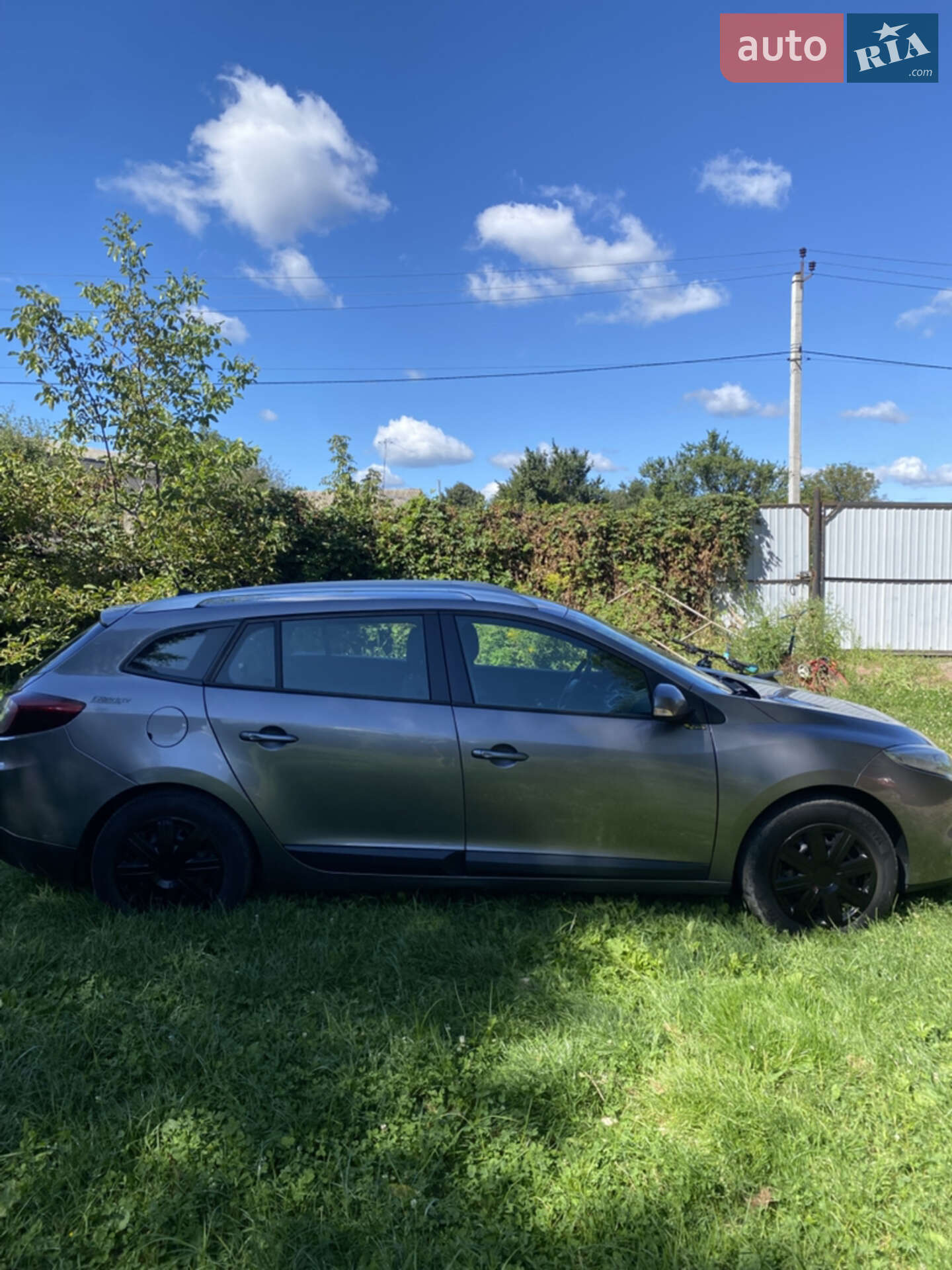 Renault Megane 2010 VIN VF1KZ1G0644266266 фото оголошення 2 з 12