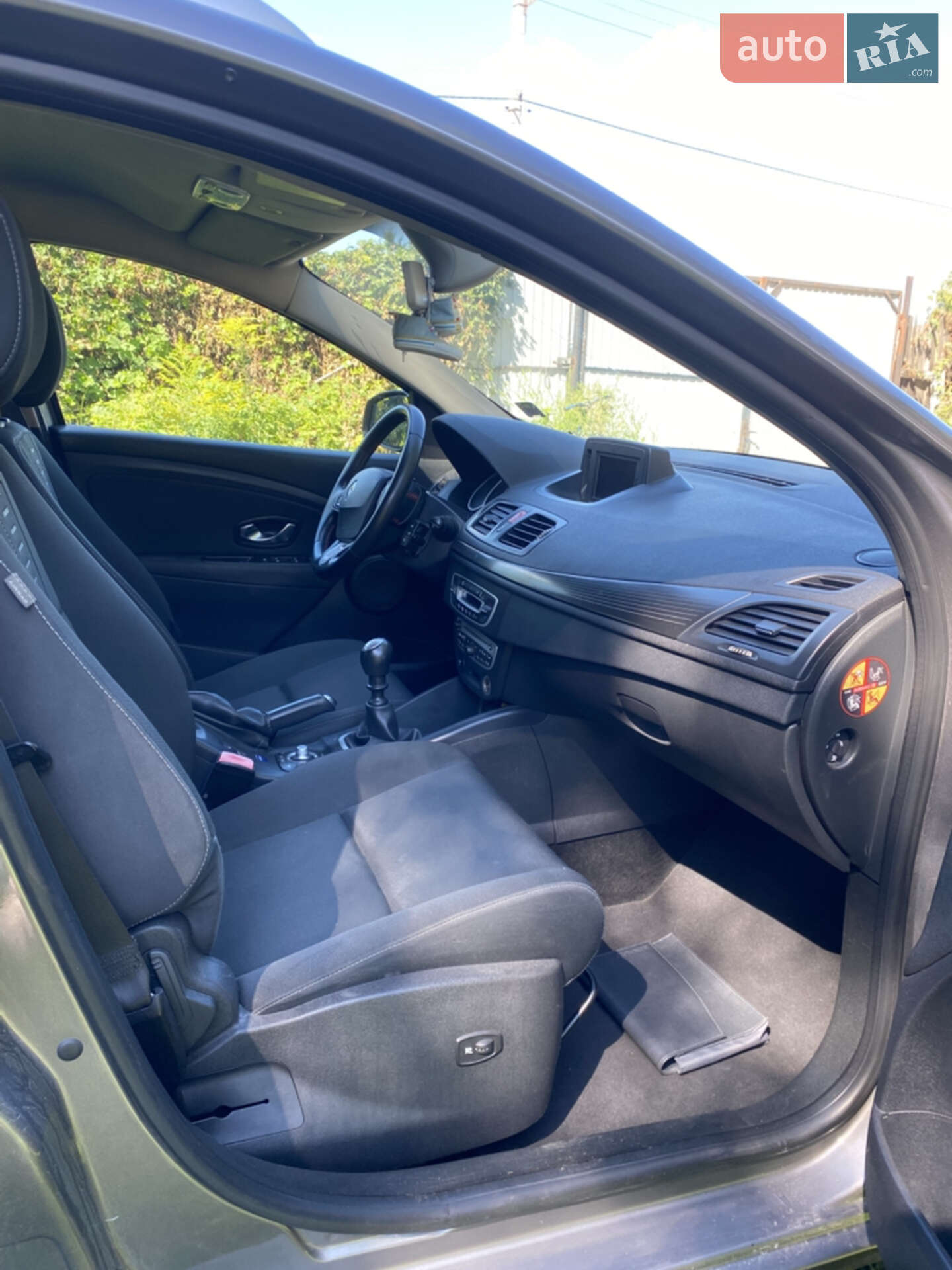 Renault Megane 2010 VIN VF1KZ1G0644266266 фото оголошення 8 з 12