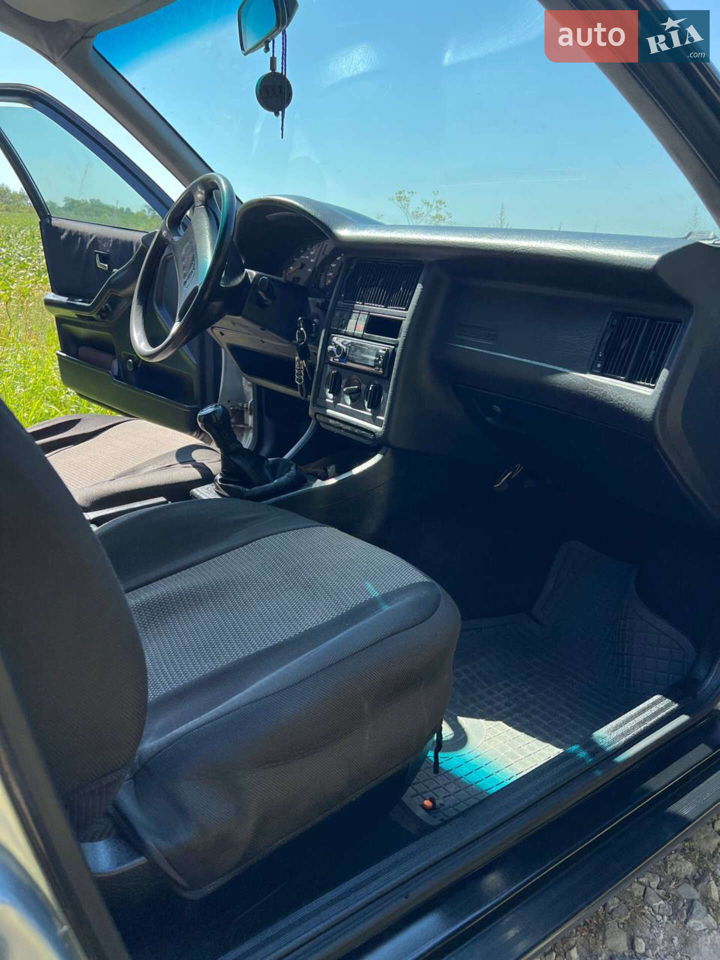 Audi 80 1992 VIN WAUZZZ8CZNA086259 фото оголошення 4 з 14