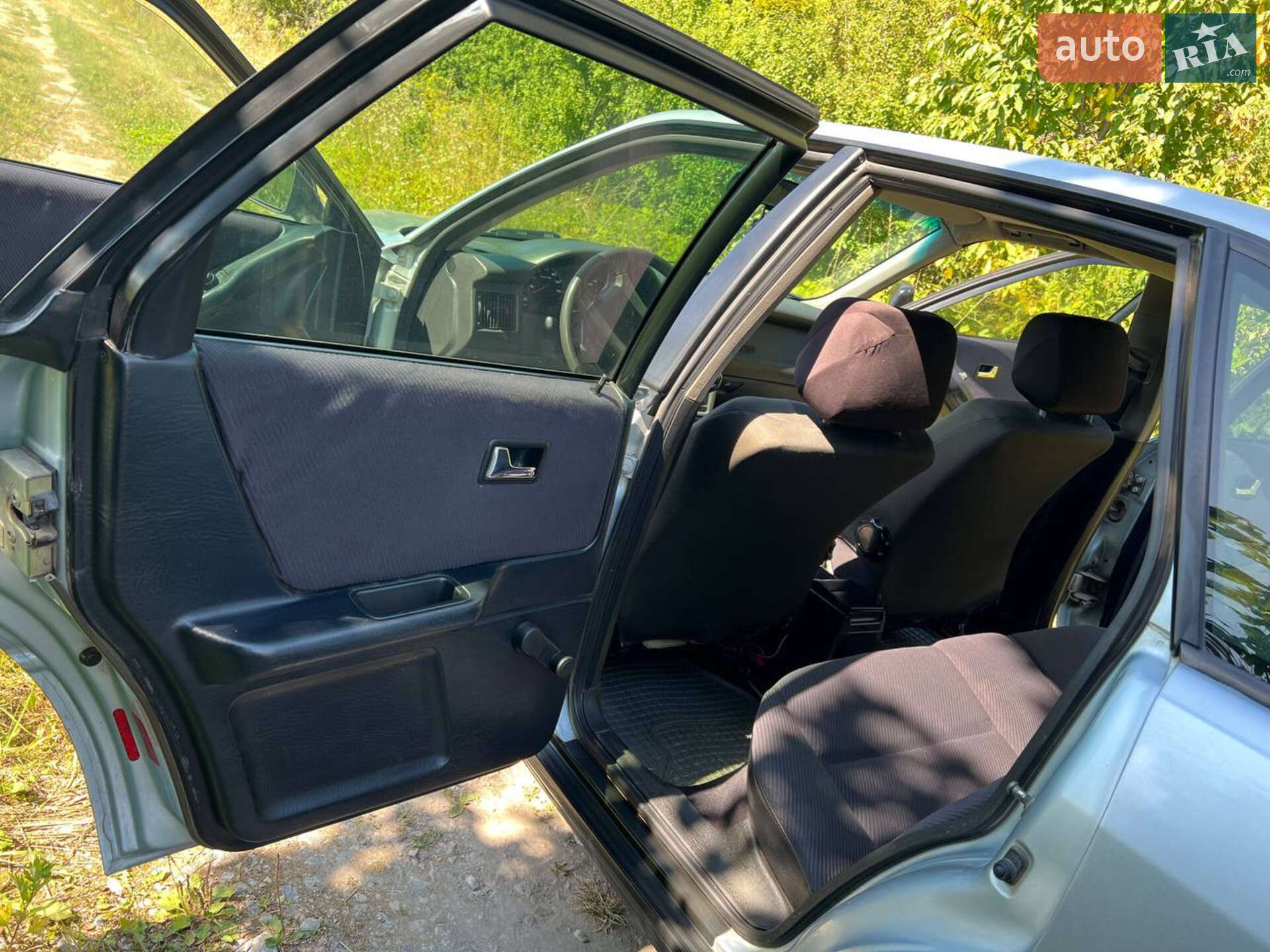 Audi 80 1992 VIN WAUZZZ8CZNA086259 фото оголошення 9 з 14