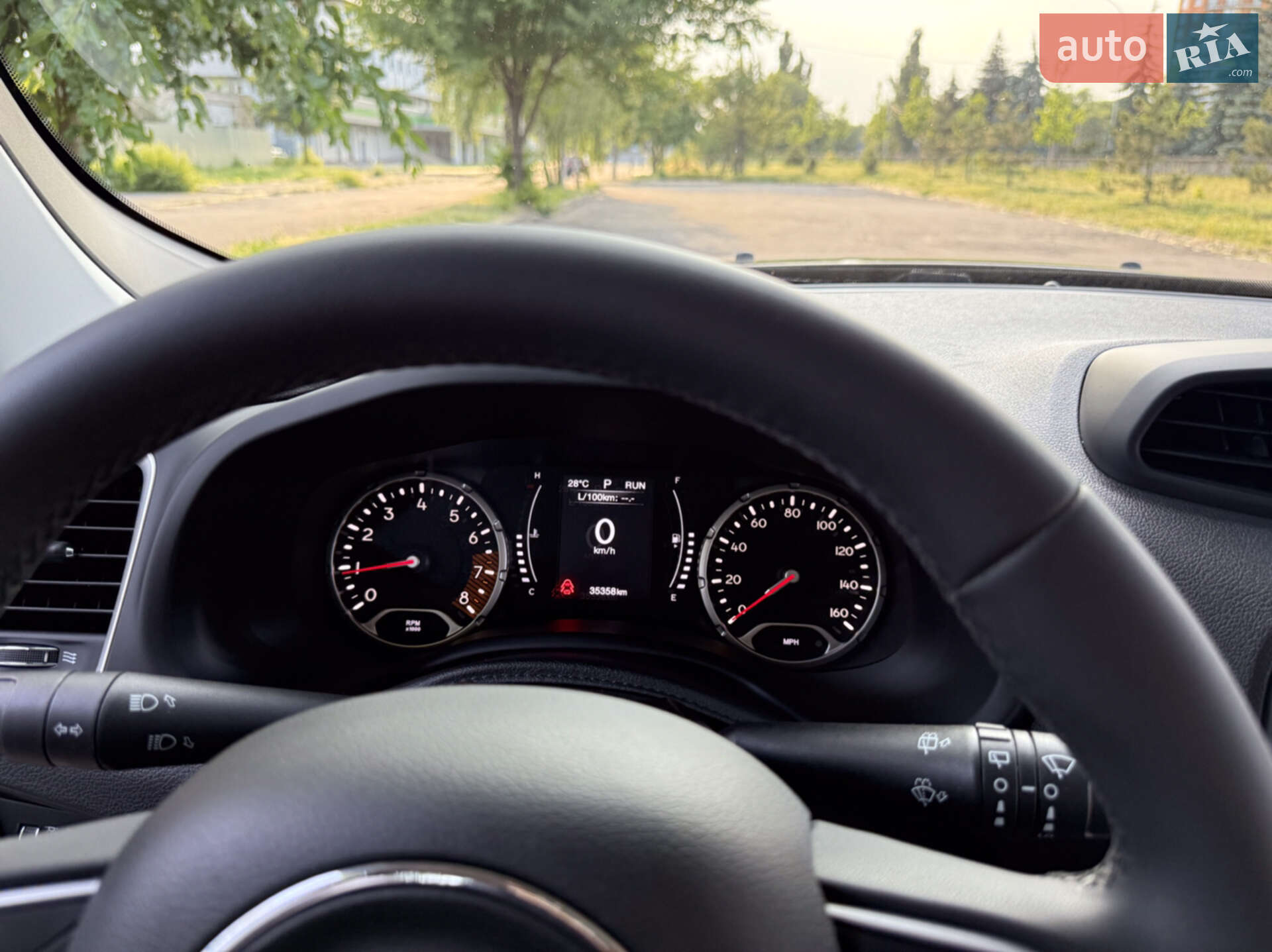 Jeep Renegade 2019 VIN ZACNJBB12LPL11154 фото оголошення 16 з 24