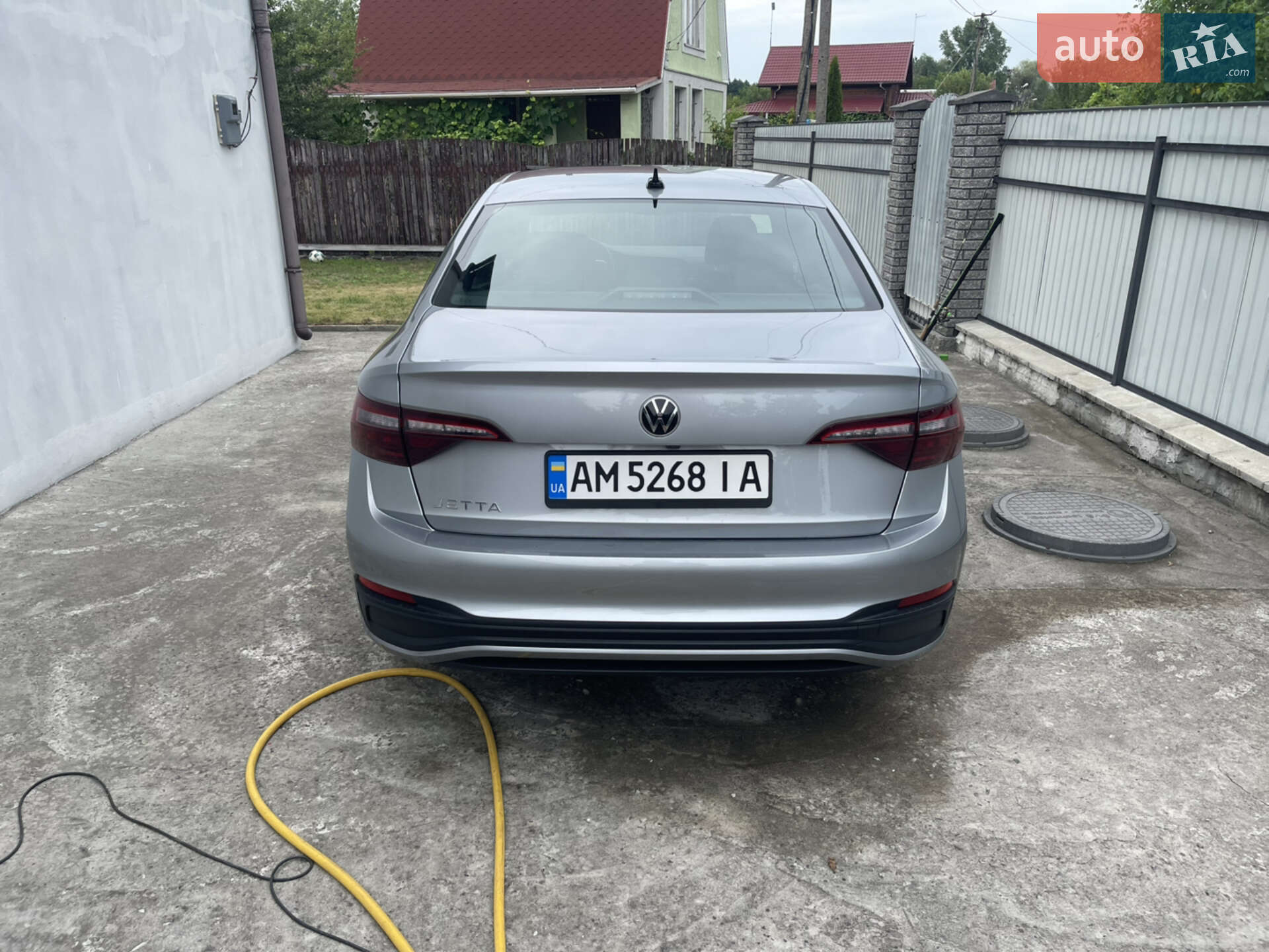 Volkswagen Jetta 2024 VIN 3VWBM7BU2RM043154 фото оголошення 12 з 16