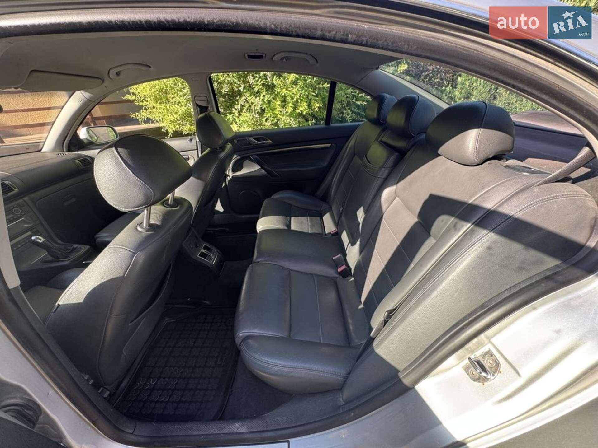 Skoda Superb 2005 VIN TMBCU63UX59092336 фото оголошення 4 з 8