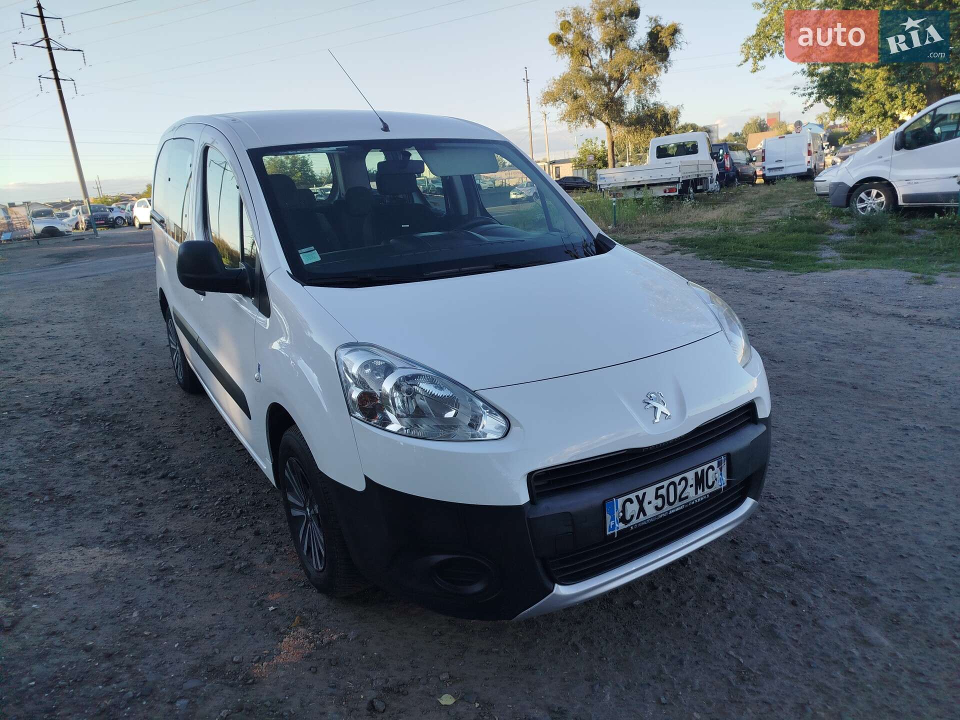 Peugeot Partner 2013 VIN VF37J9HN0DN523883 фото оголошення 19 з 37