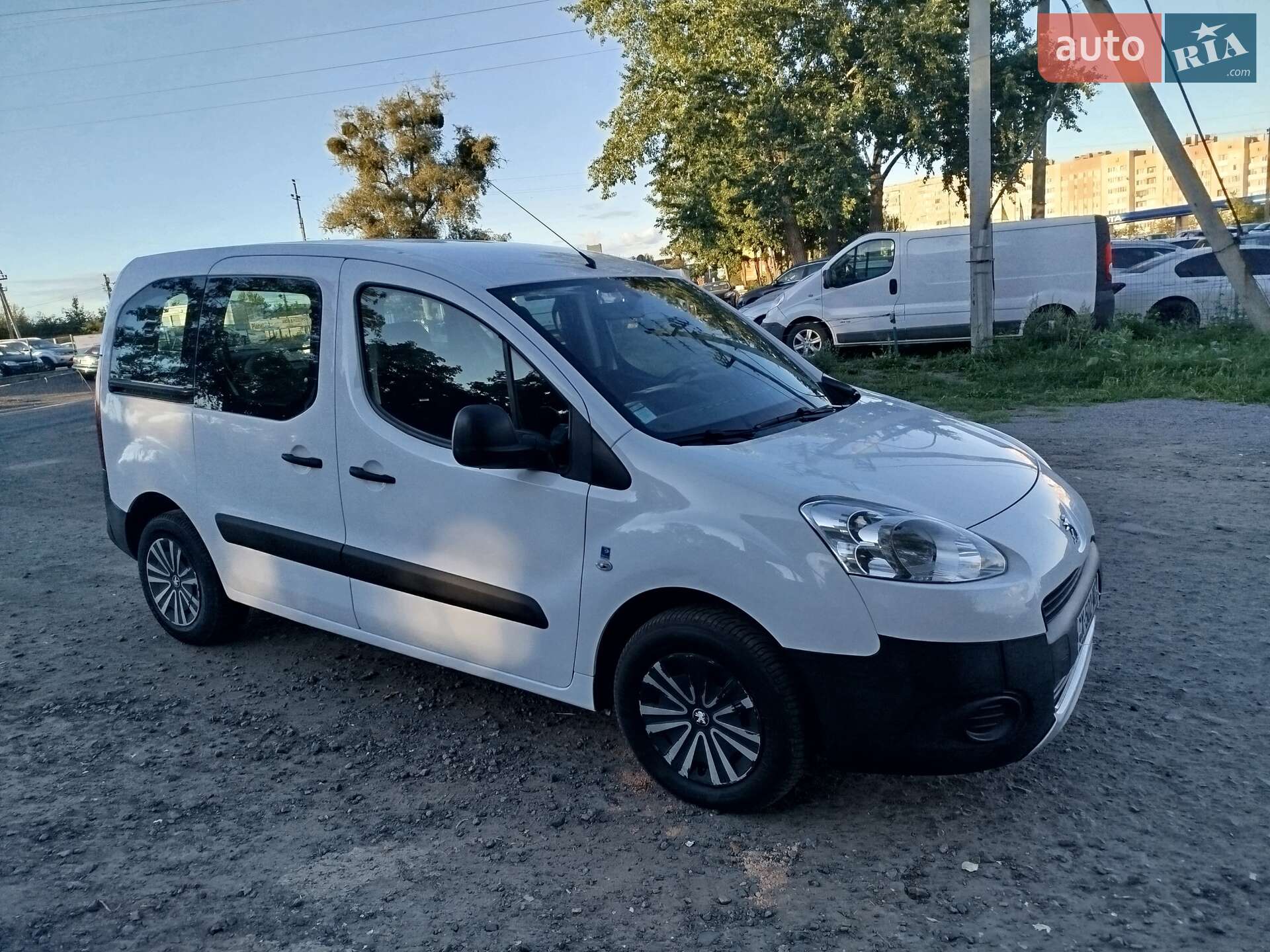 Peugeot Partner 2013 VIN VF37J9HN0DN523883 фото оголошення 20 з 37