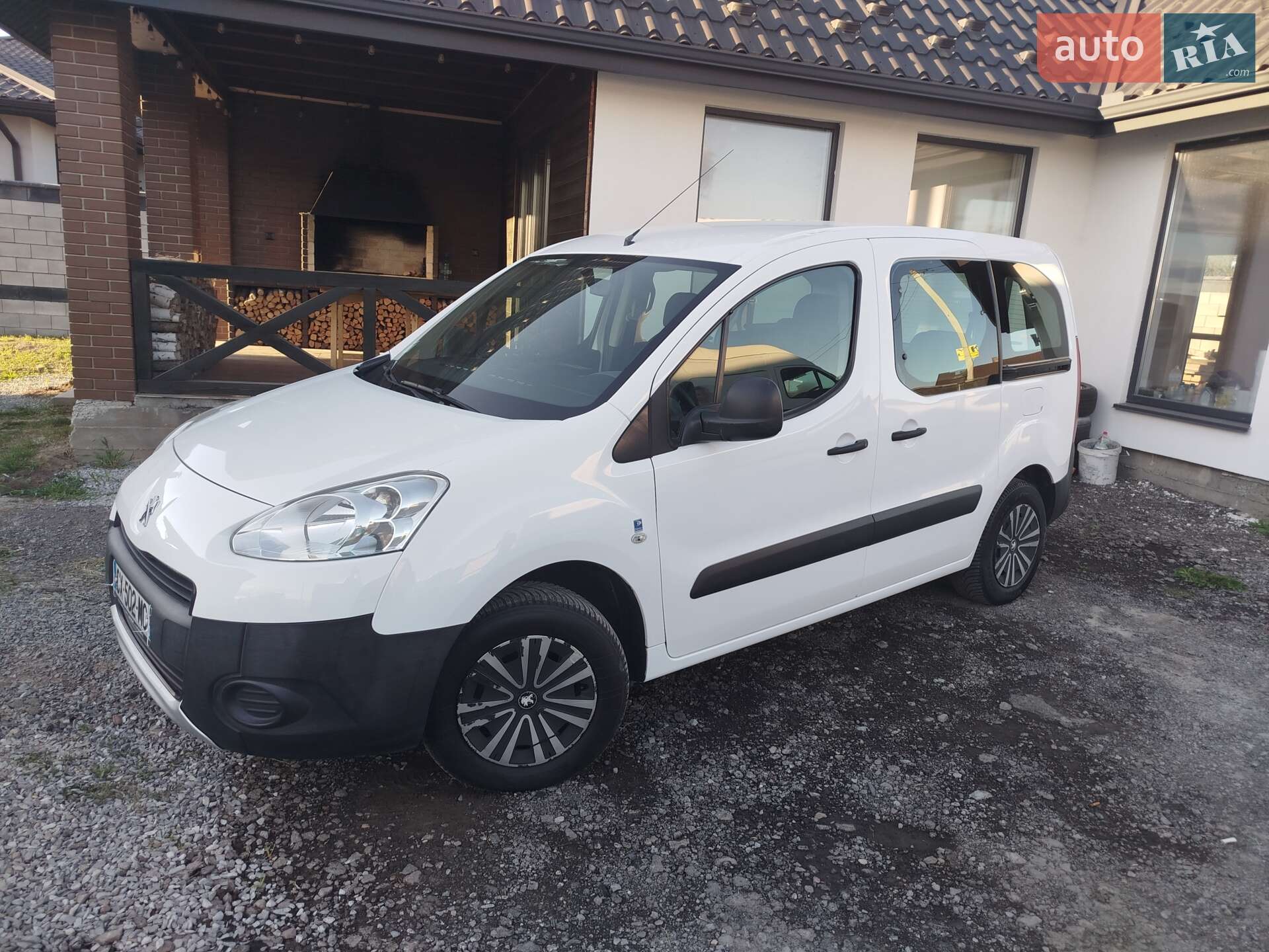 Peugeot Partner 2013 VIN VF37J9HN0DN523883 фото оголошення 34 з 37