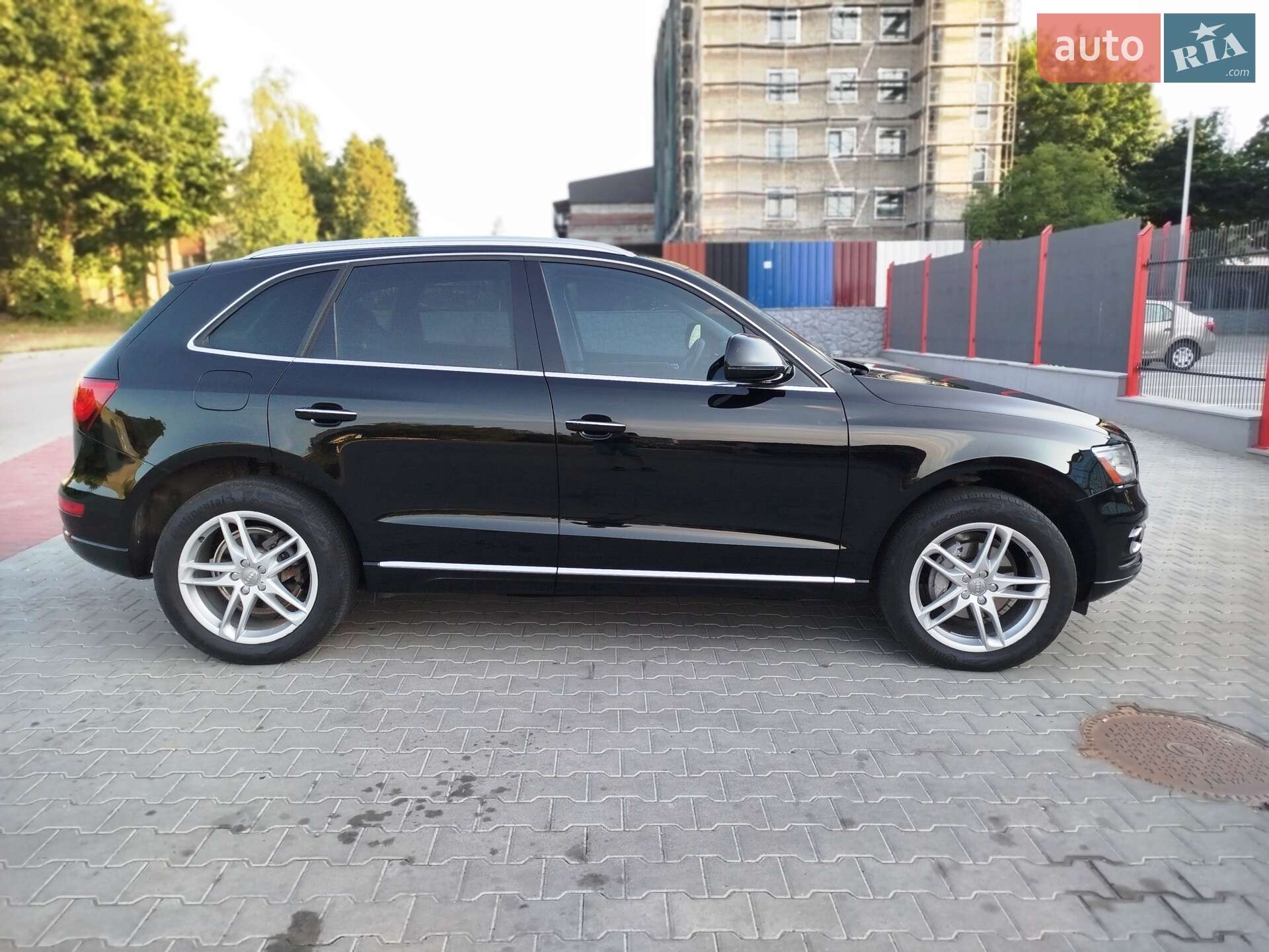 Audi Q5 2015 VIN WA1L2AFP6GA084129 фото оголошення 2 з 10