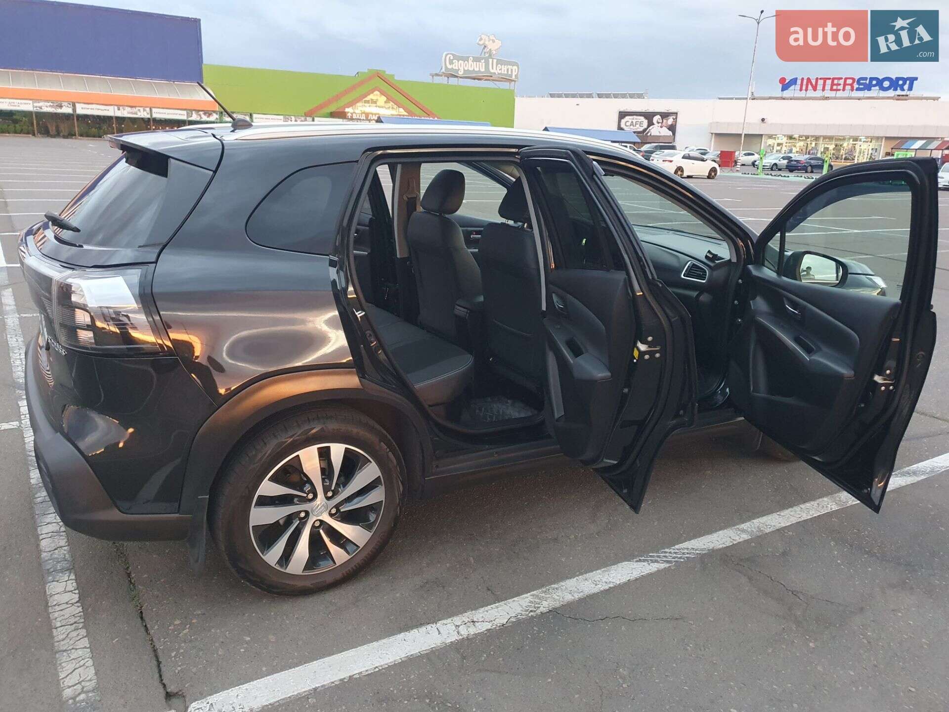 Suzuki SX4 2023 VIN TSMJYBA2S00A91831 фото оголошення 12 з 35