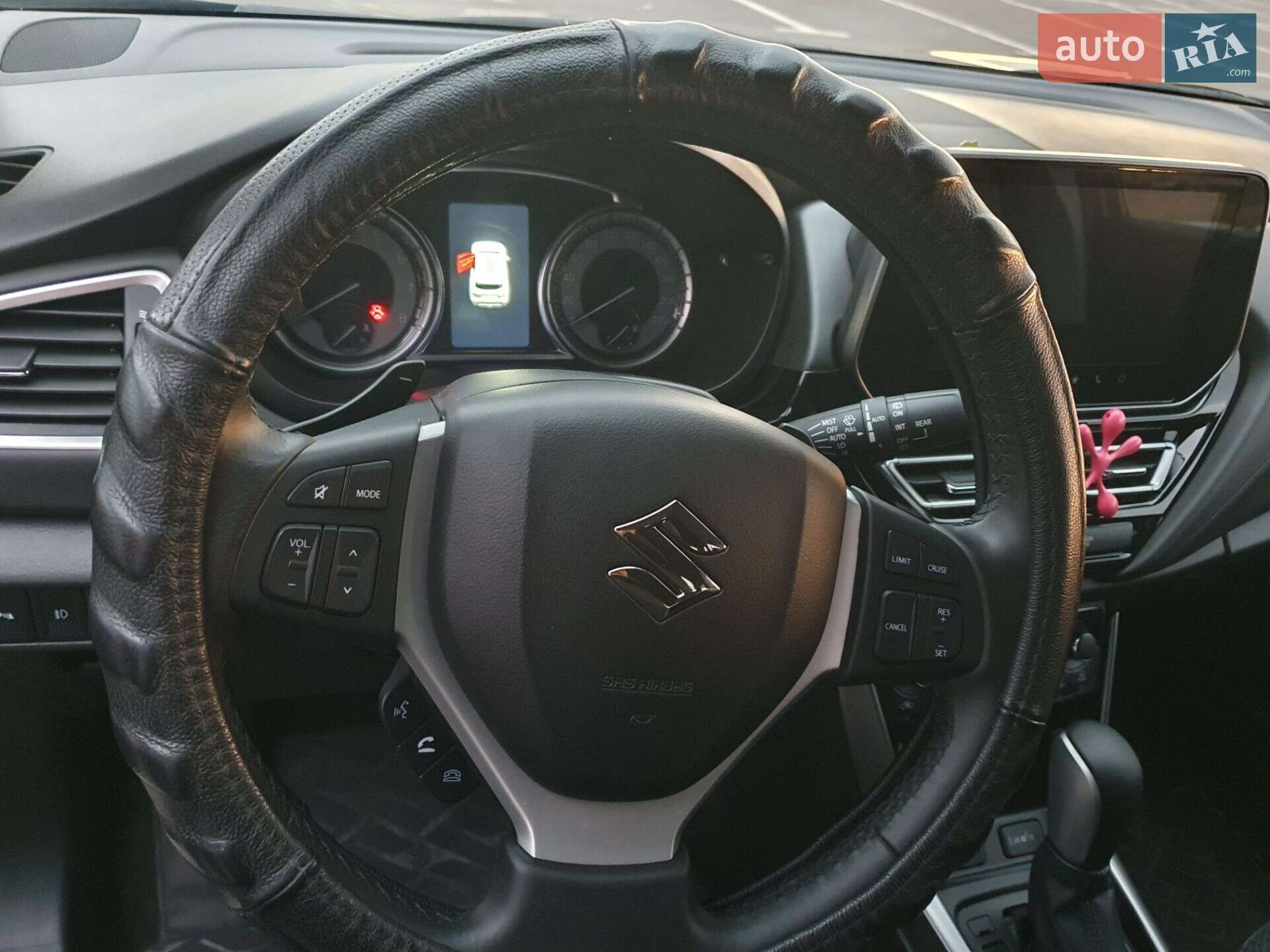 Suzuki SX4 2023 VIN TSMJYBA2S00A91831 фото оголошення 18 з 35