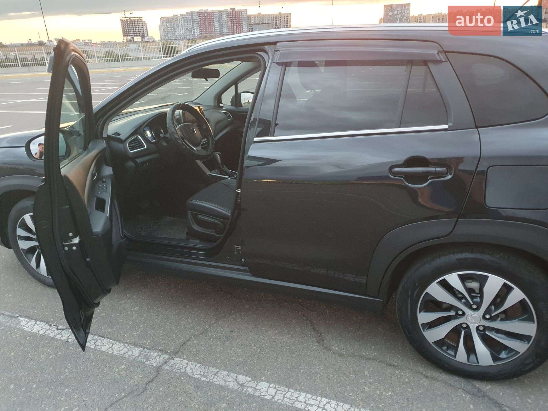 Suzuki SX4 2023 VIN TSMJYBA2S00A91831 фото оголошення 19 з 35