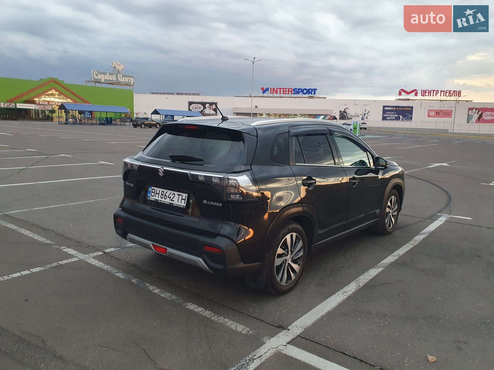 Suzuki SX4 2023 VIN TSMJYBA2S00A91831 фото оголошення 24 з 35