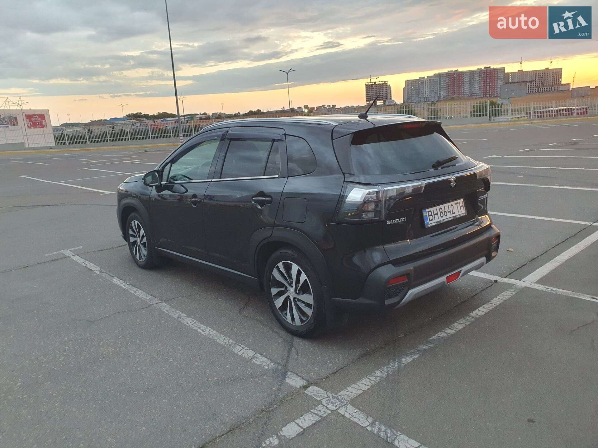 Suzuki SX4 2023 VIN TSMJYBA2S00A91831 фото оголошення 26 з 35
