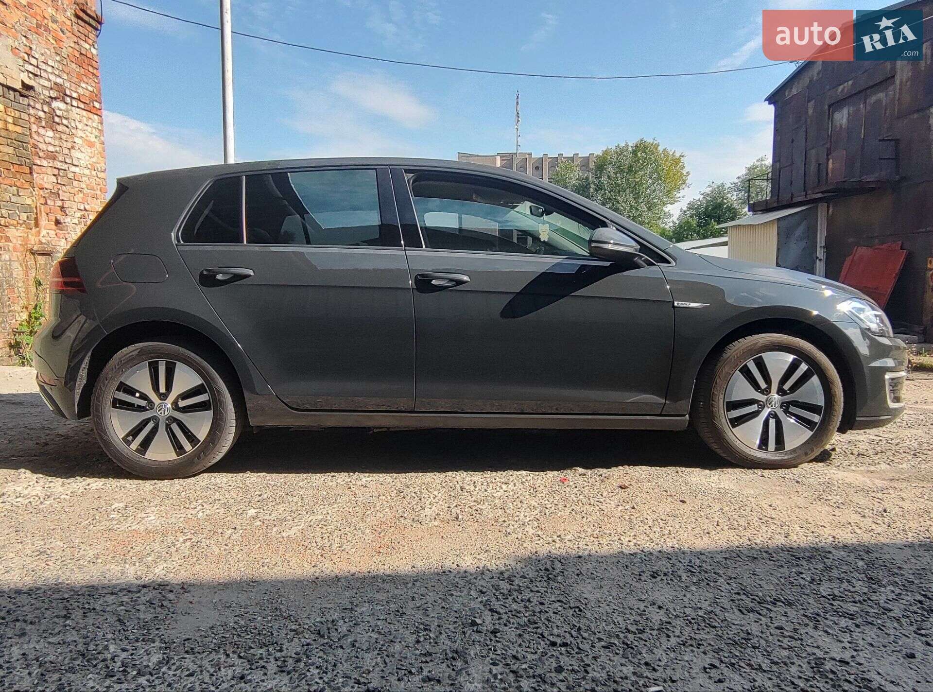 Volkswagen e-Golf 2019 VIN WVWZZZAUZKW909569 фото оголошення 22 з 23