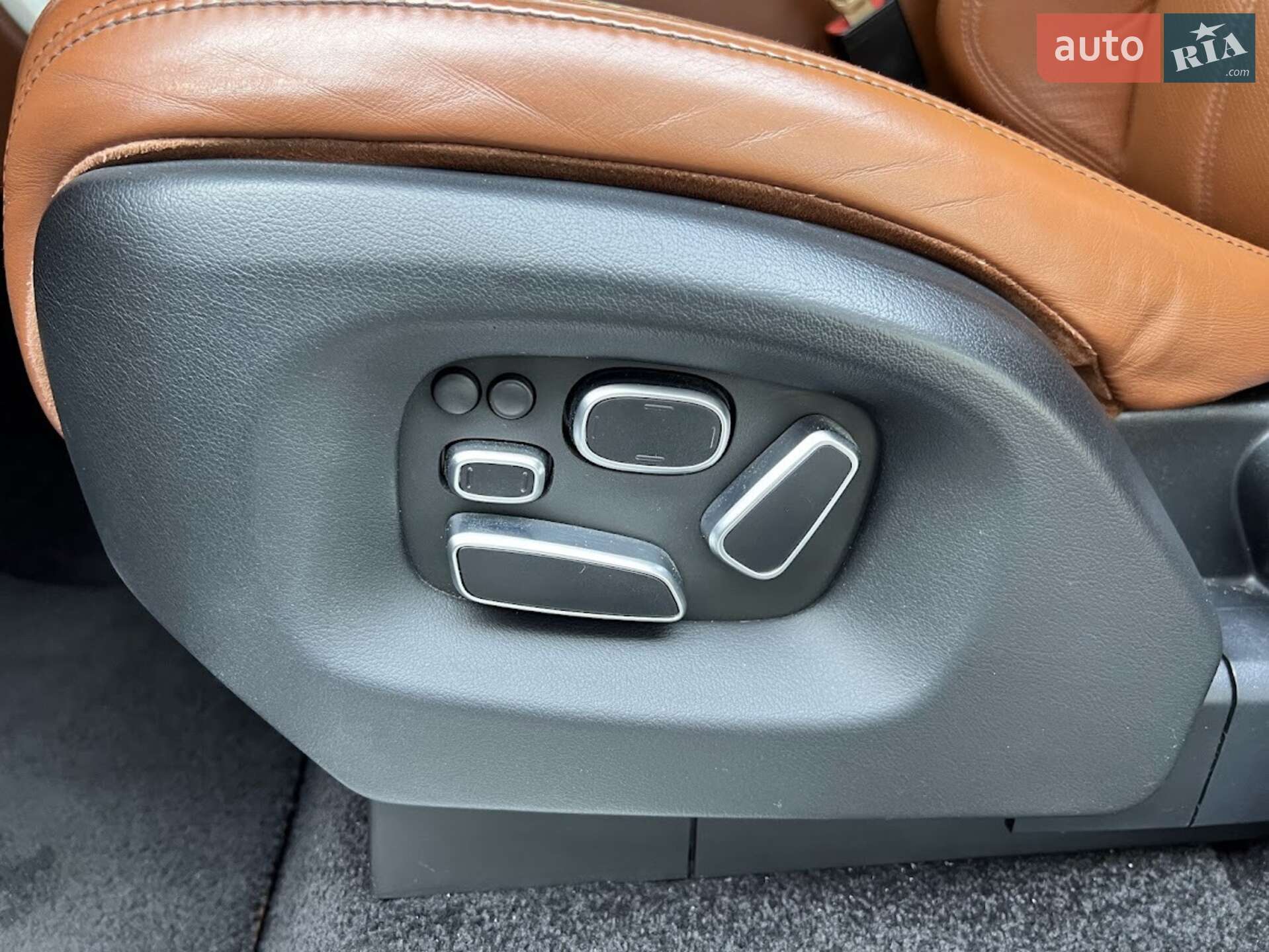 Land Rover Range Rover 2013 VIN SALGA2EF4DA112619 фото оголошення 13 з 36