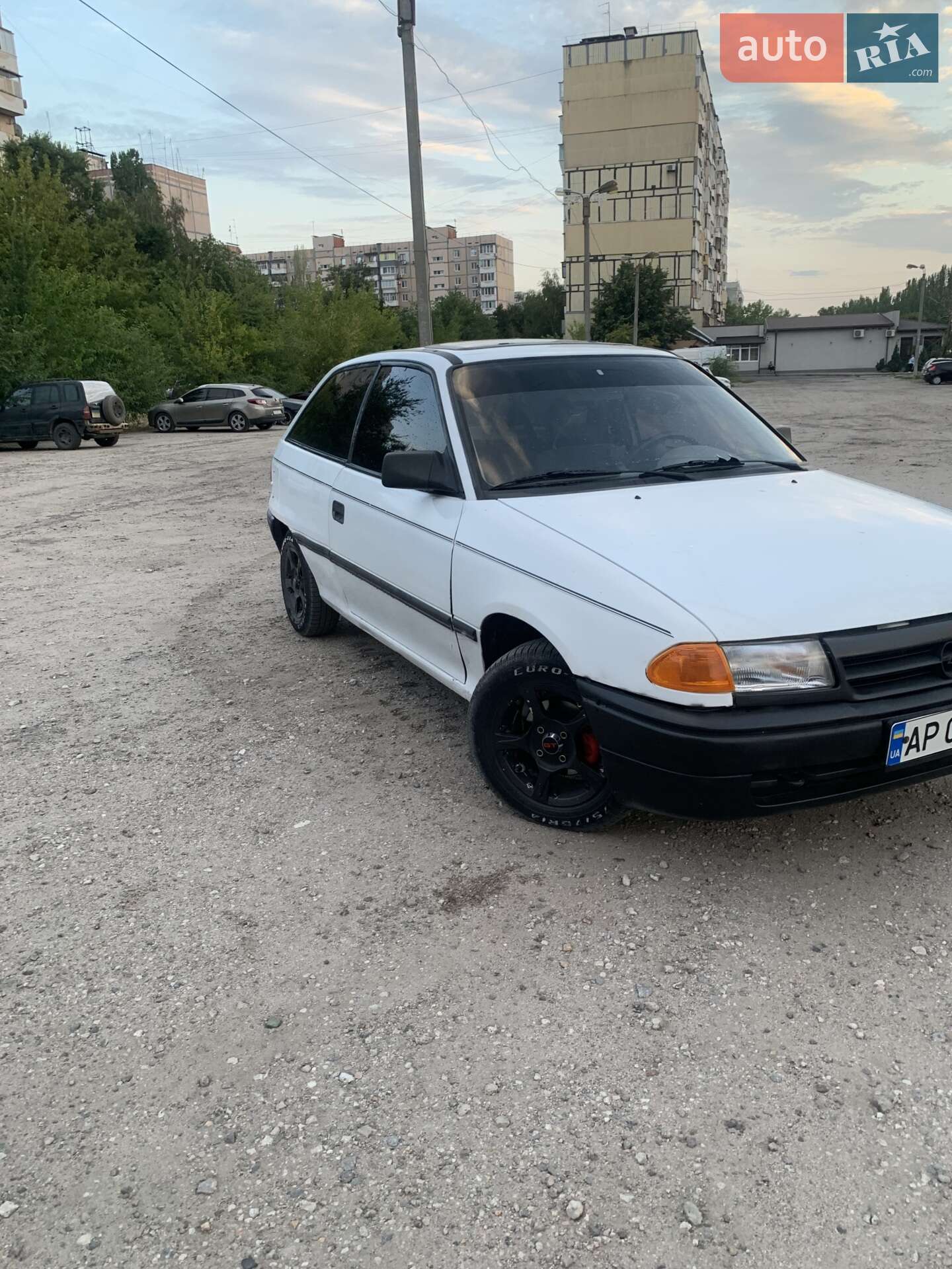 Opel Astra 1992 VIN W0L000053N5306378 фото оголошення 3 з 16