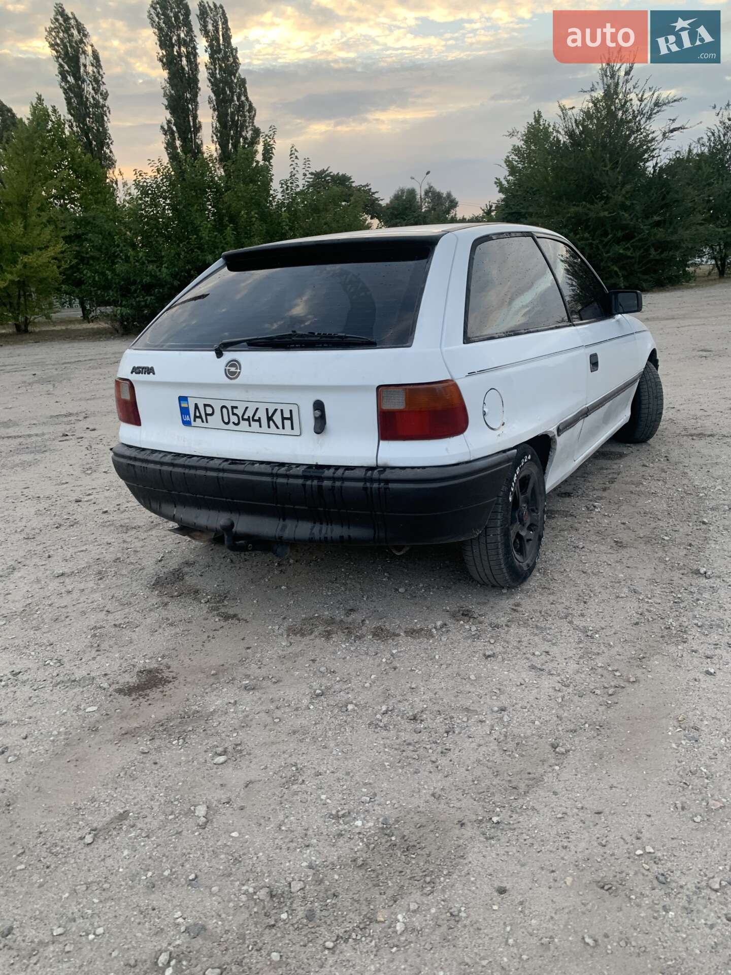 Opel Astra 1992 VIN W0L000053N5306378 фото оголошення 4 з 16