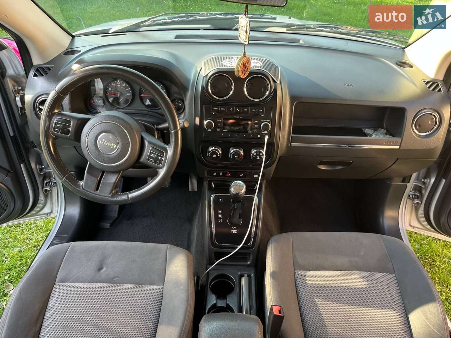 Jeep Compass 2011 VIN 1J4NF1FB8BD252099 фото оголошення 6 з 19
