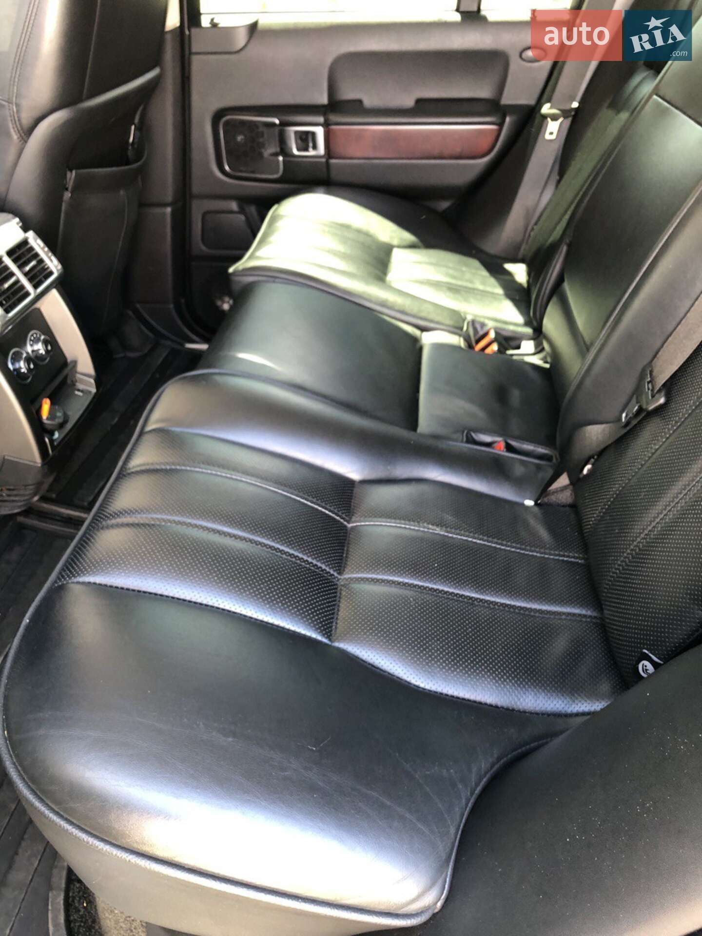 Land Rover Range Rover 2011 VIN SALLMAMH4BA353092 фото оголошення 6 з 12